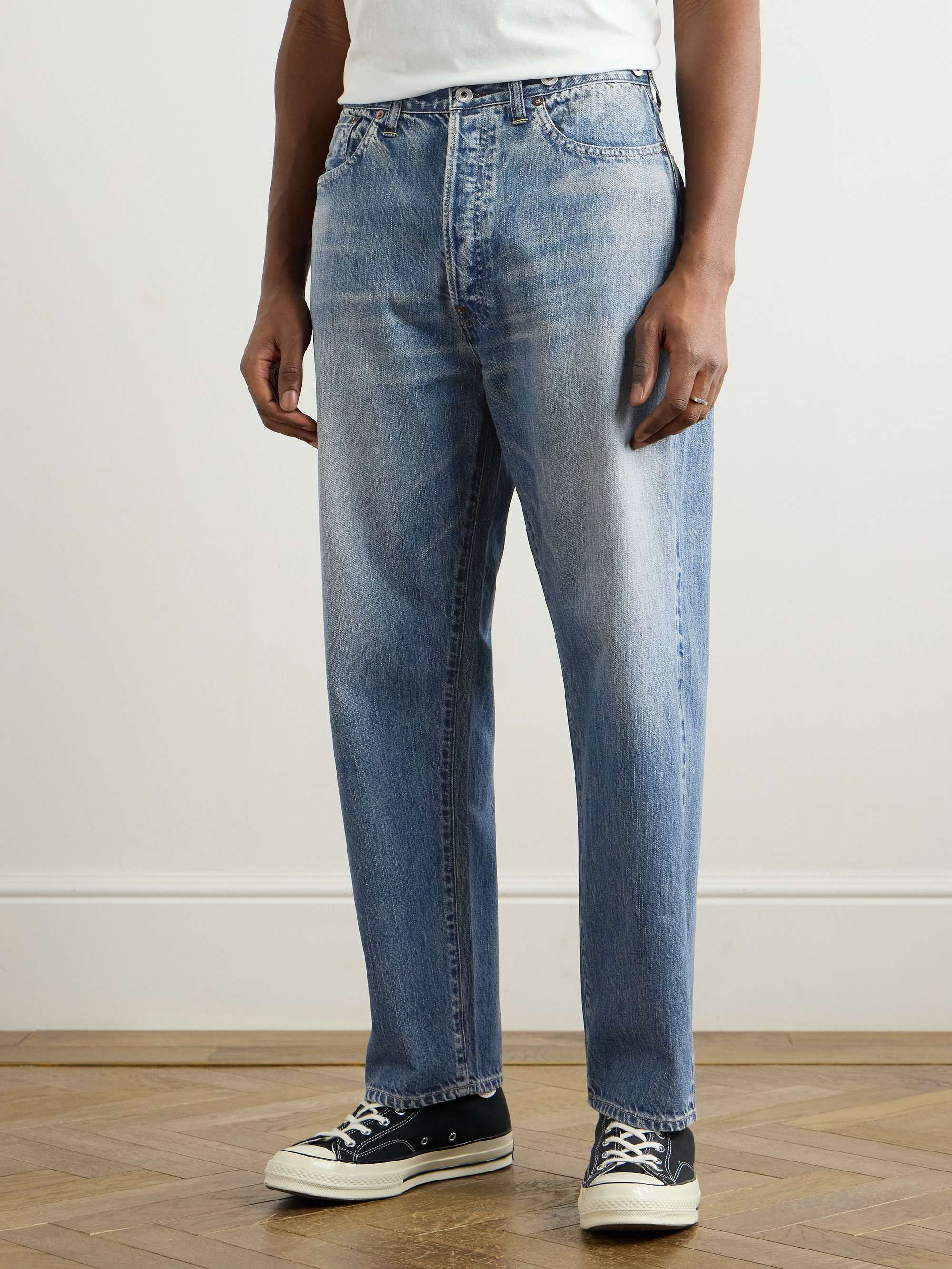 No.22 Tapered Button-Embellished Jeans view