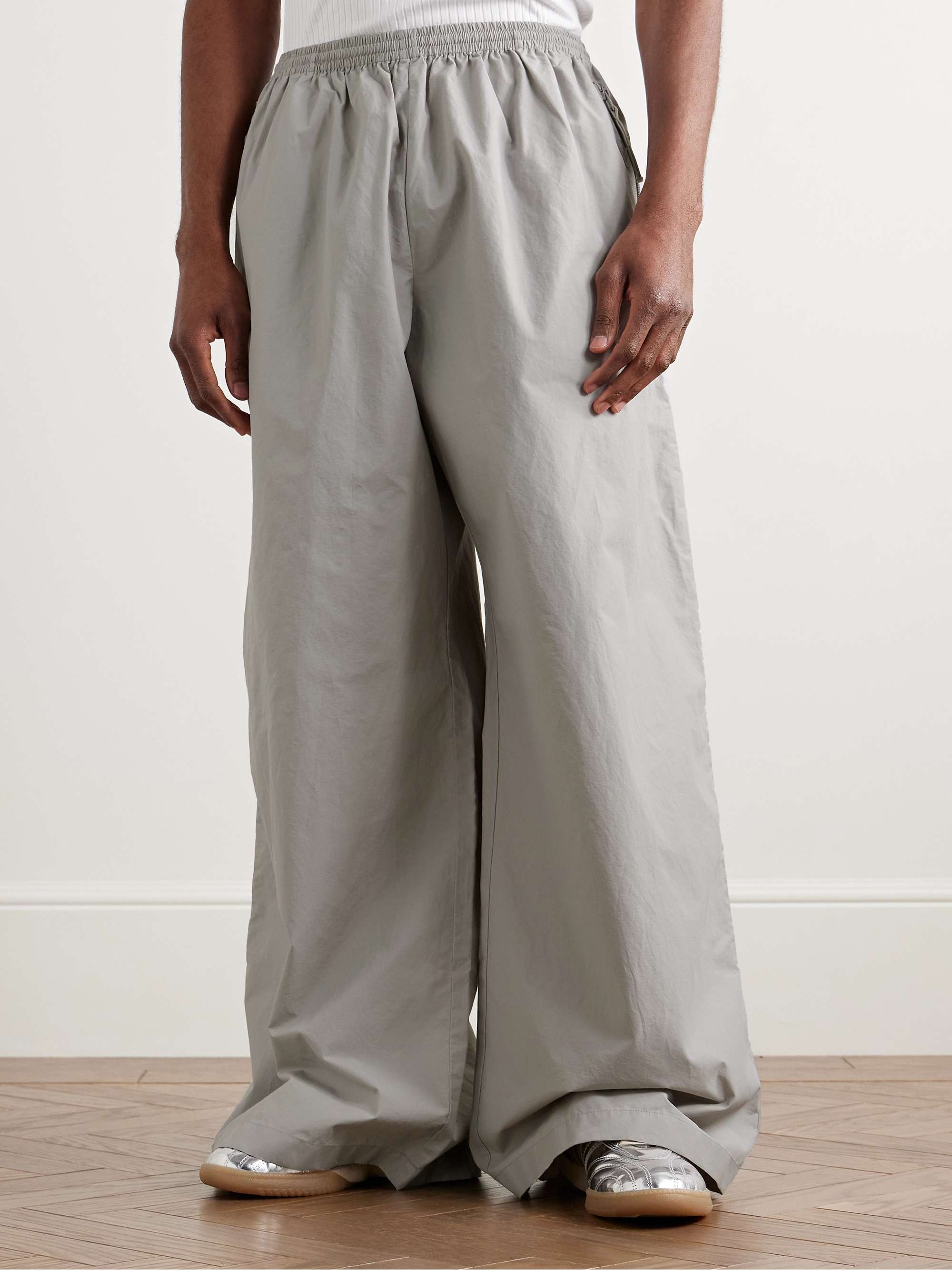 Pubbero Wide-Leg Cotton and Nylon-Blend Trousers view
