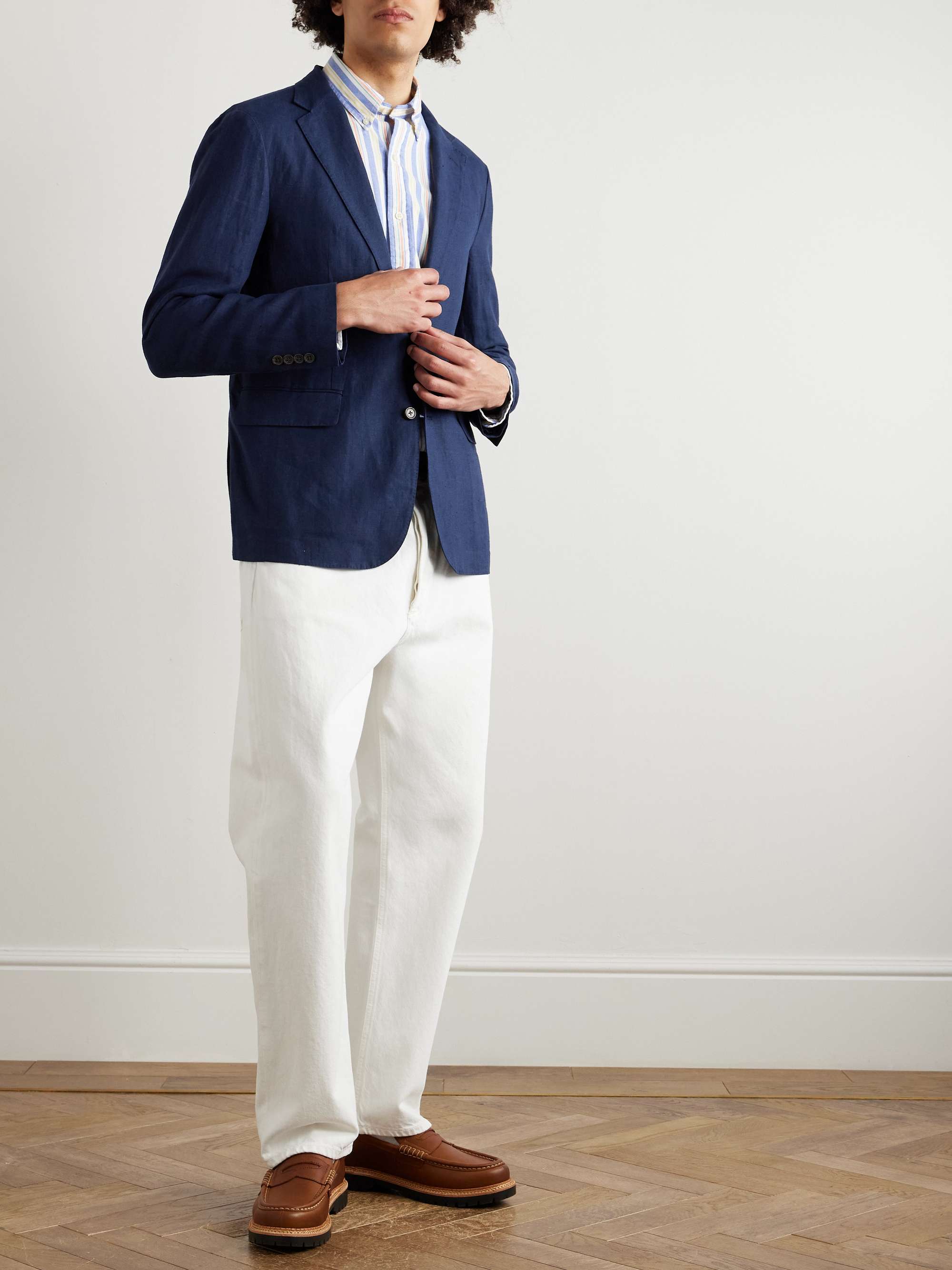 Slim-Fit Linen Blazer view