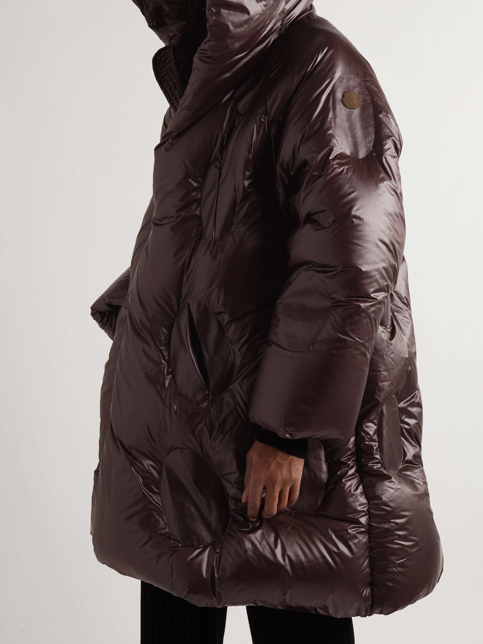 + Dingyun Zhang Iaphia Oversized Quilted Glossed-Shell Hooded Down Coat view