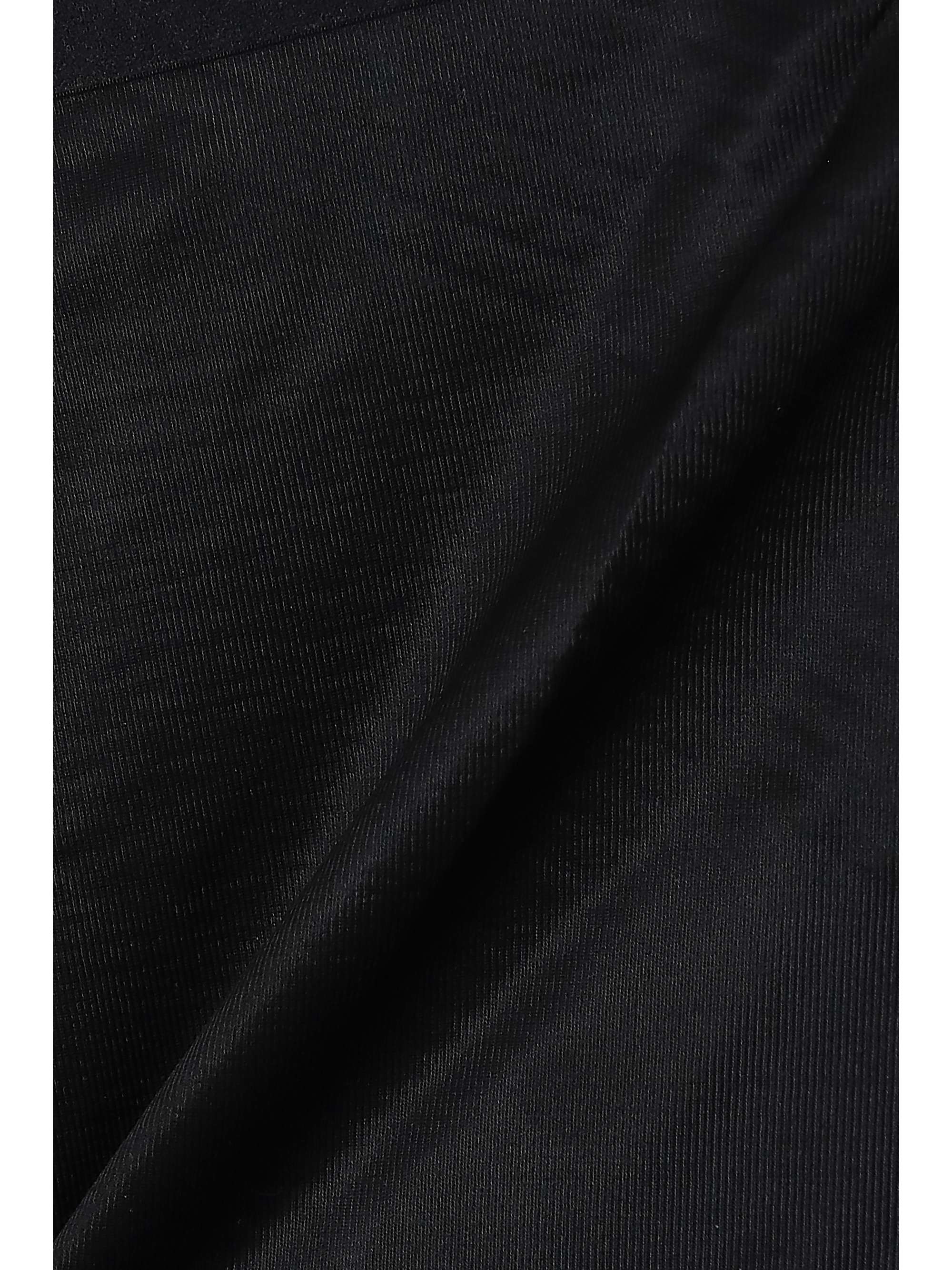 SPANXshape™ Invisible Capri leggings view