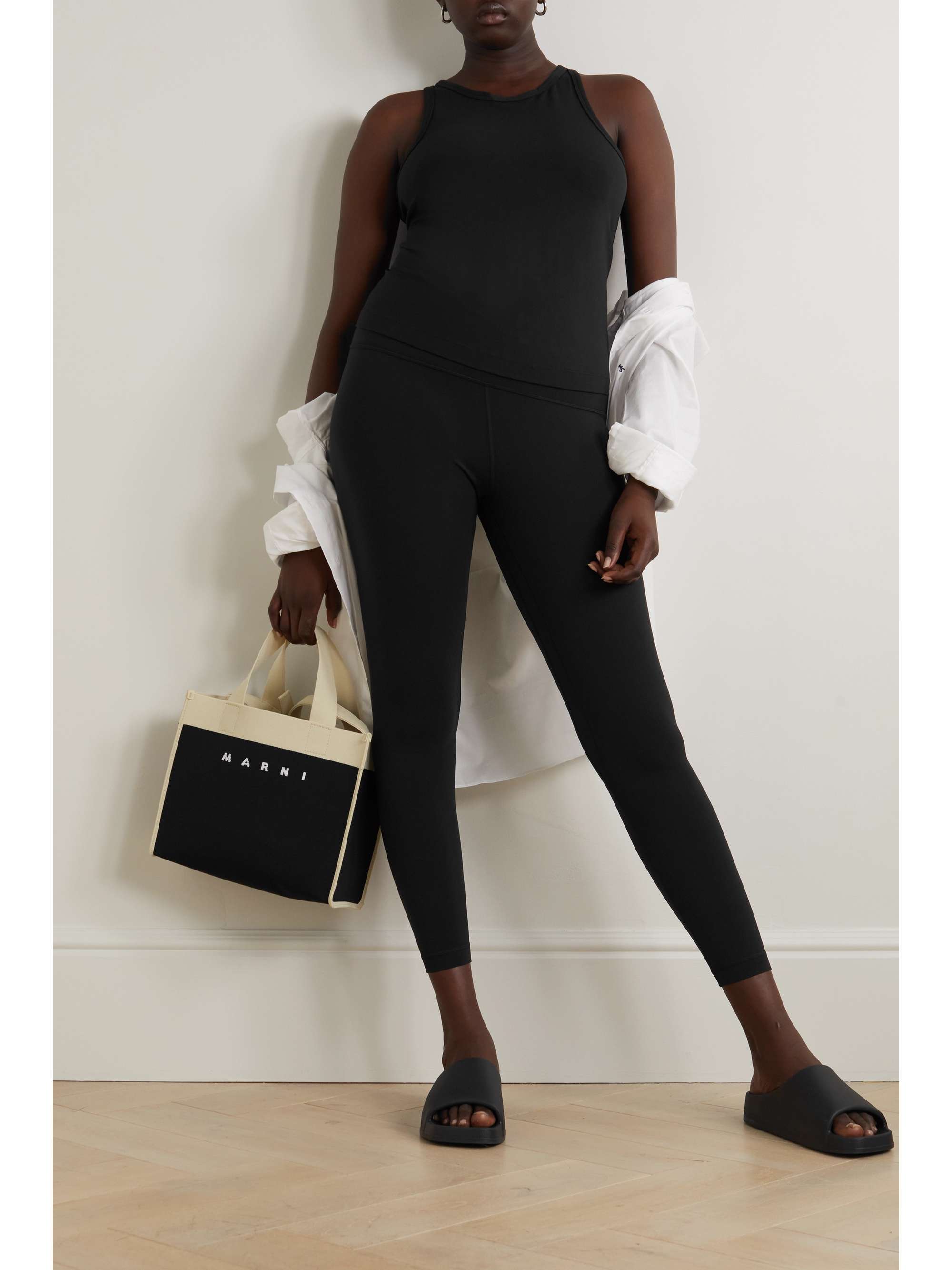 Align high-rise leggings view
