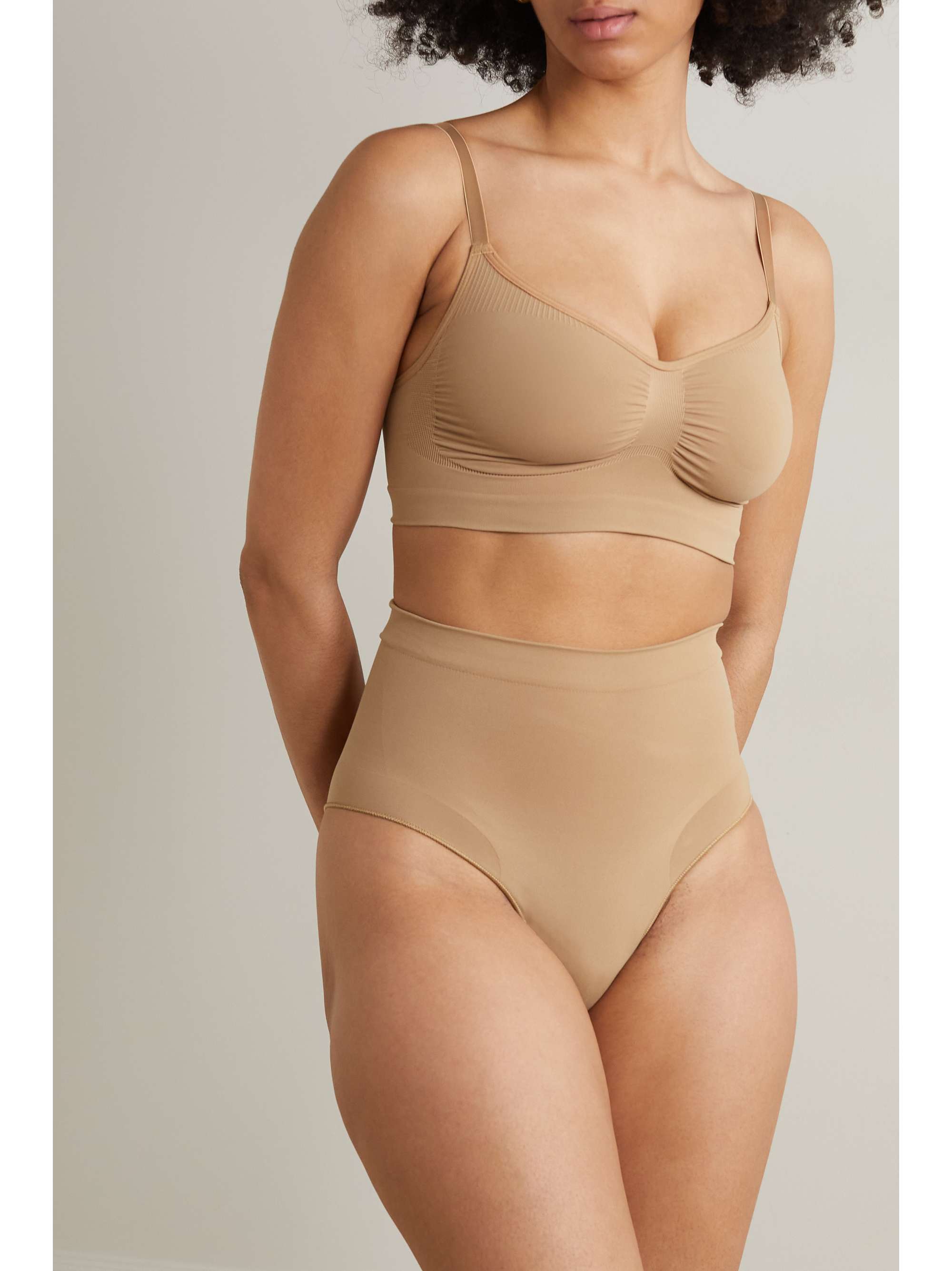 Seamless Sculpt Sculpting Mid Waist briefs view