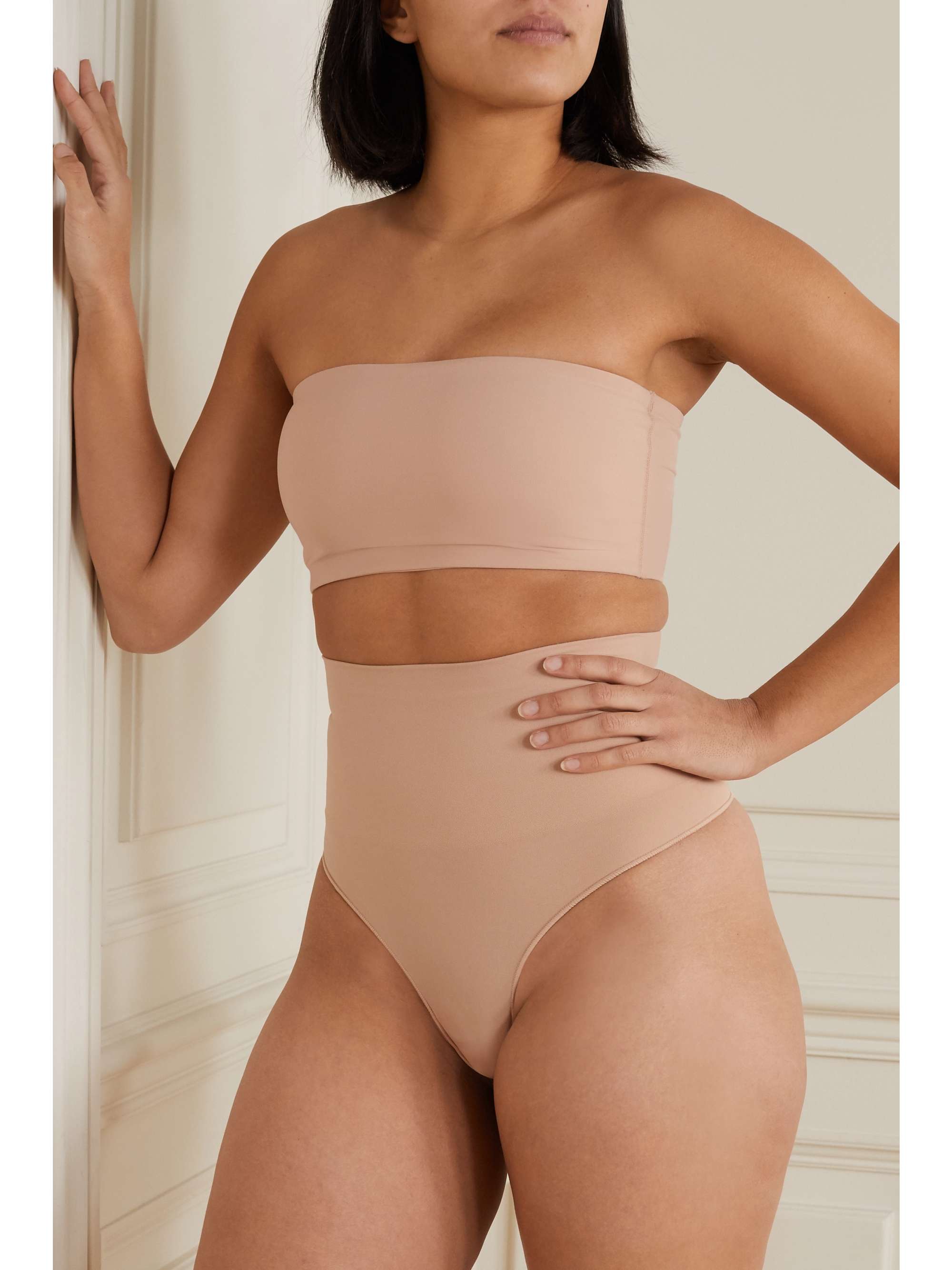 Fits Everybody Bandeau view