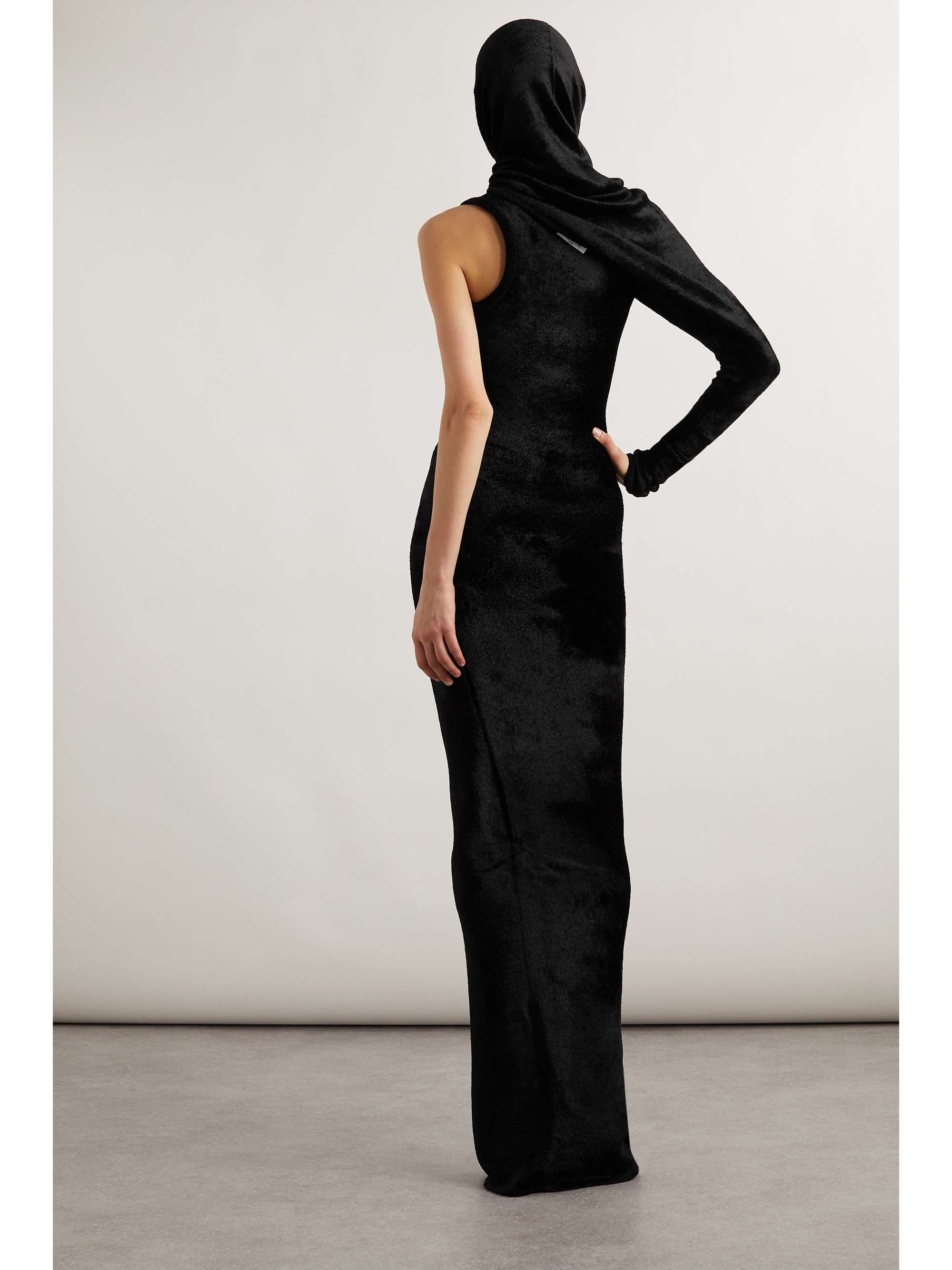 Convertible chenille gown view