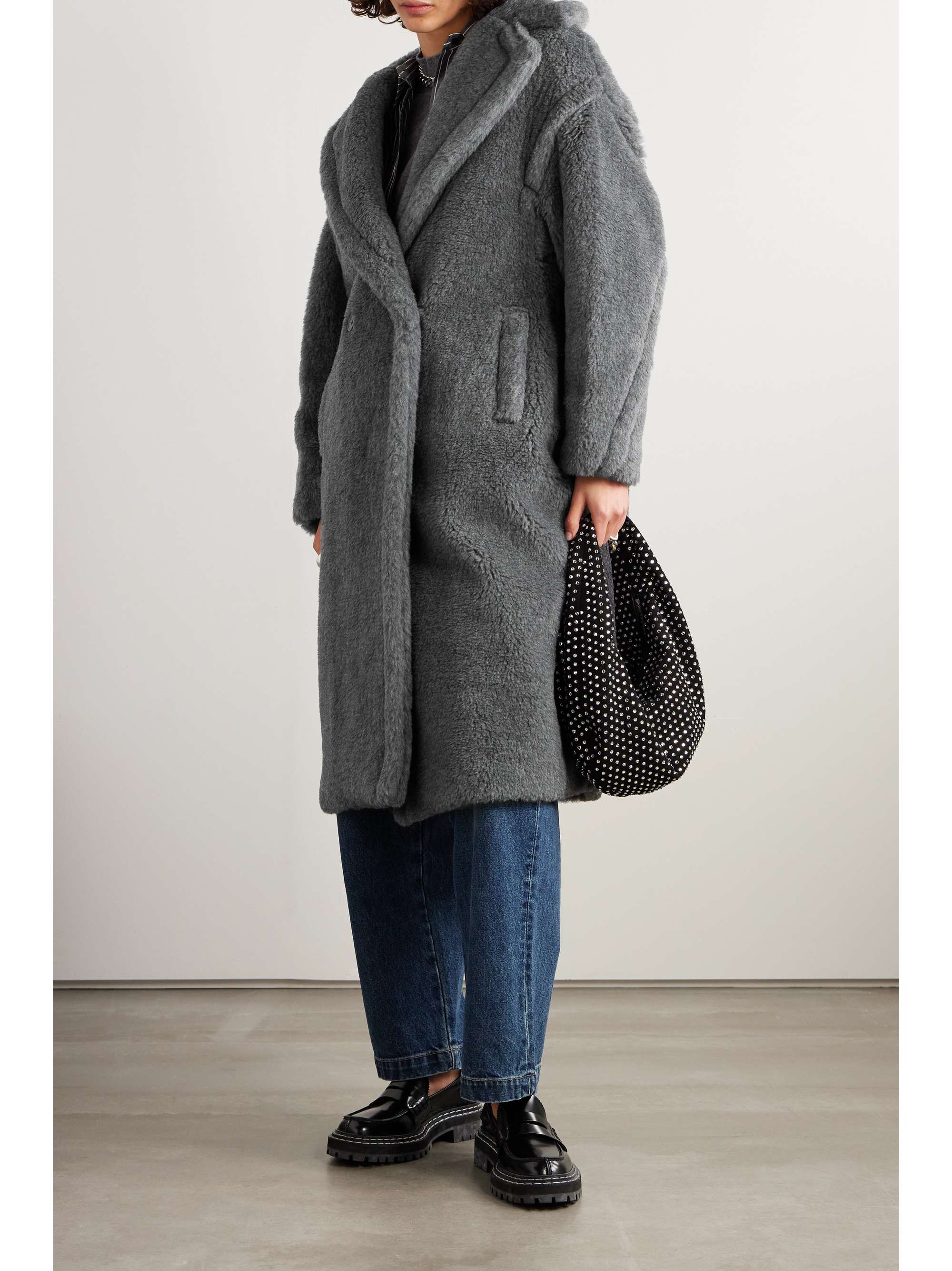 Teddy Bear Icon oversized wool, alpaca and silk-blend coat view