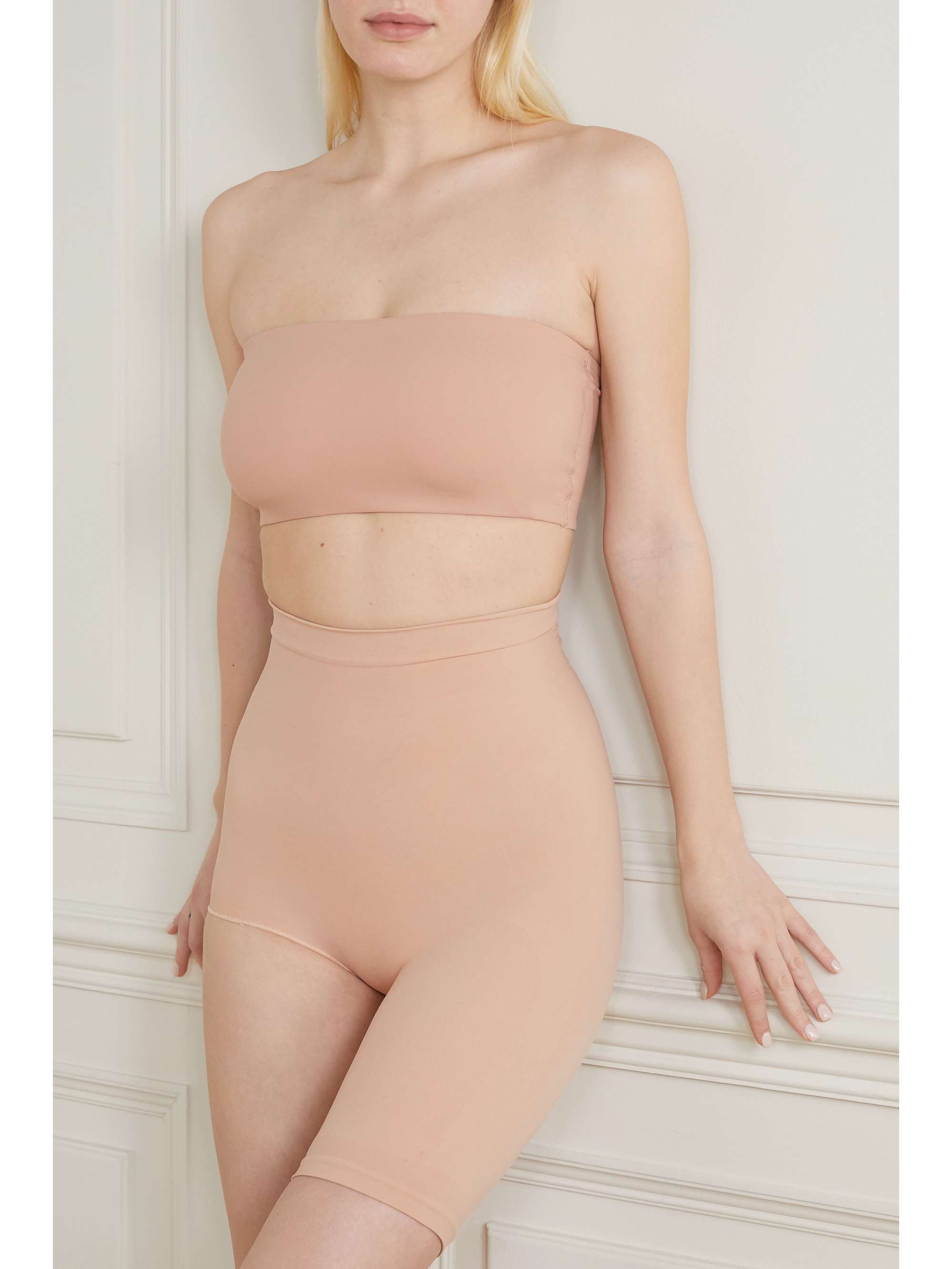 Fits Everybody bandeau bra view