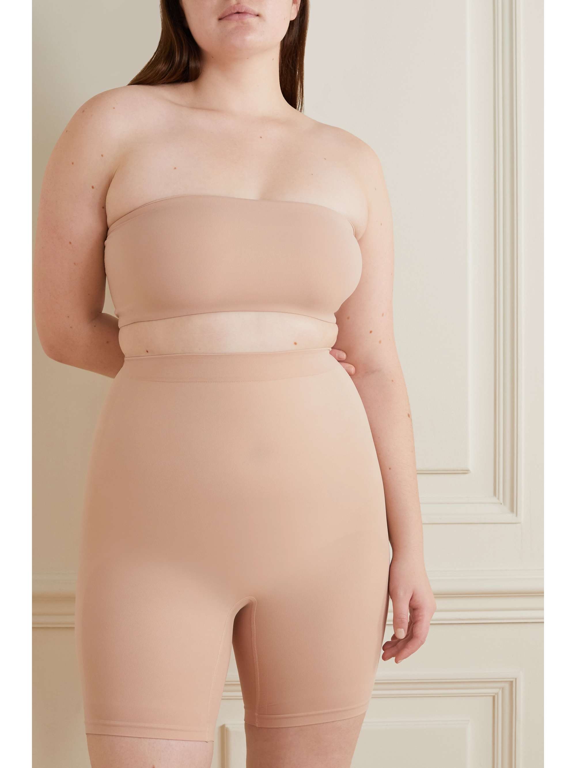 Fits Everybody bandeau bra view