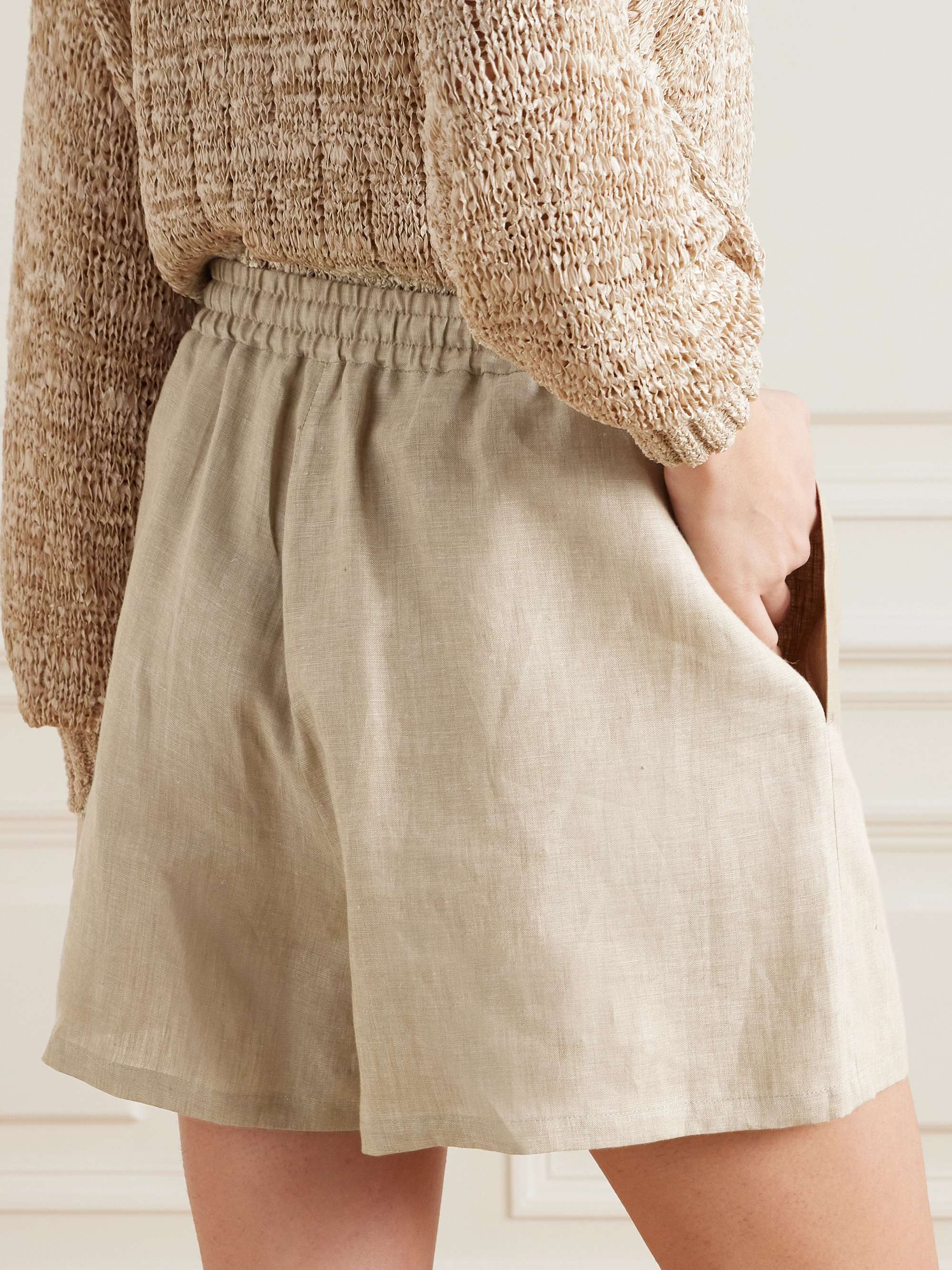 Linen shorts view