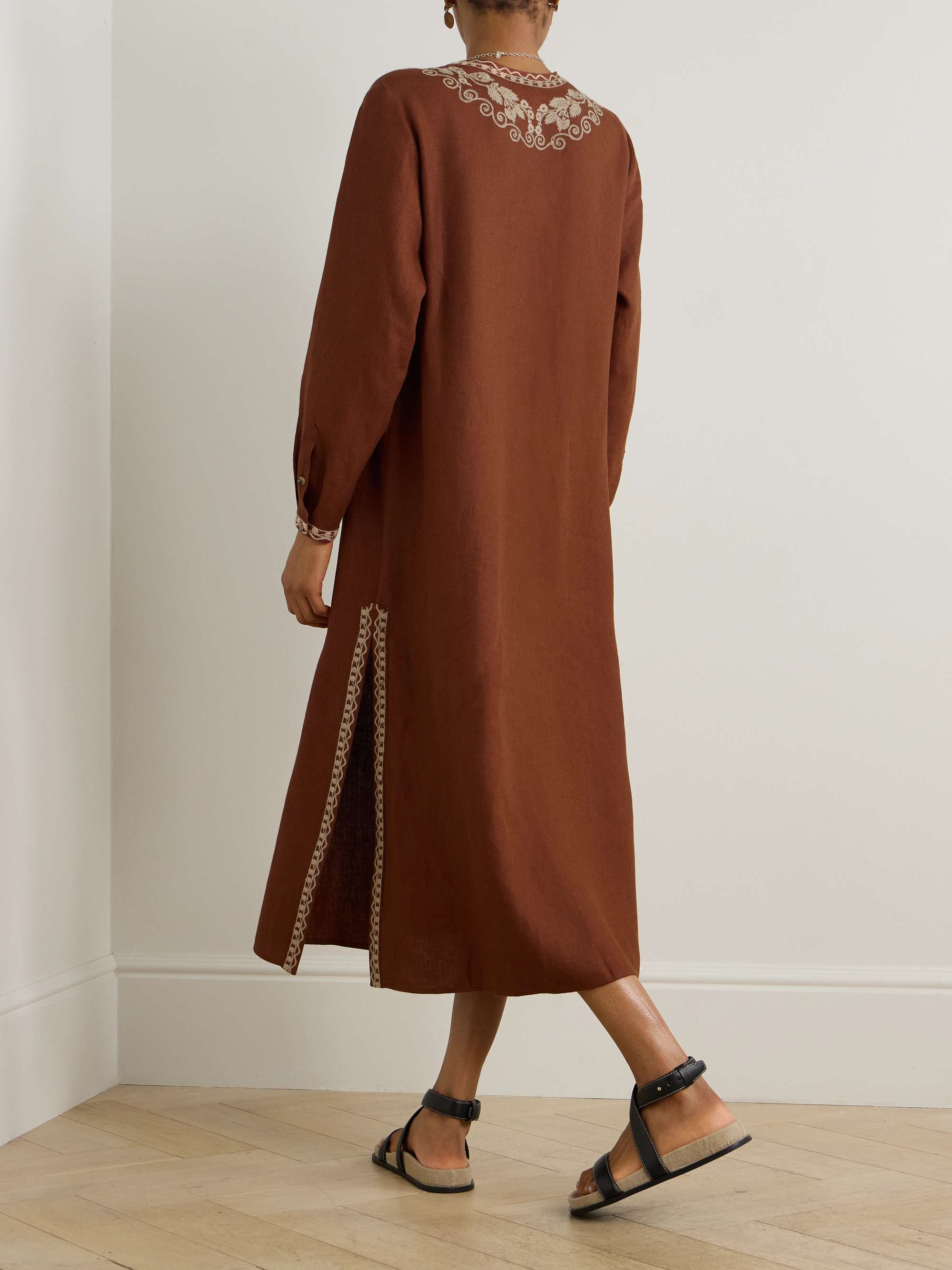Embroidered linen kaftan view