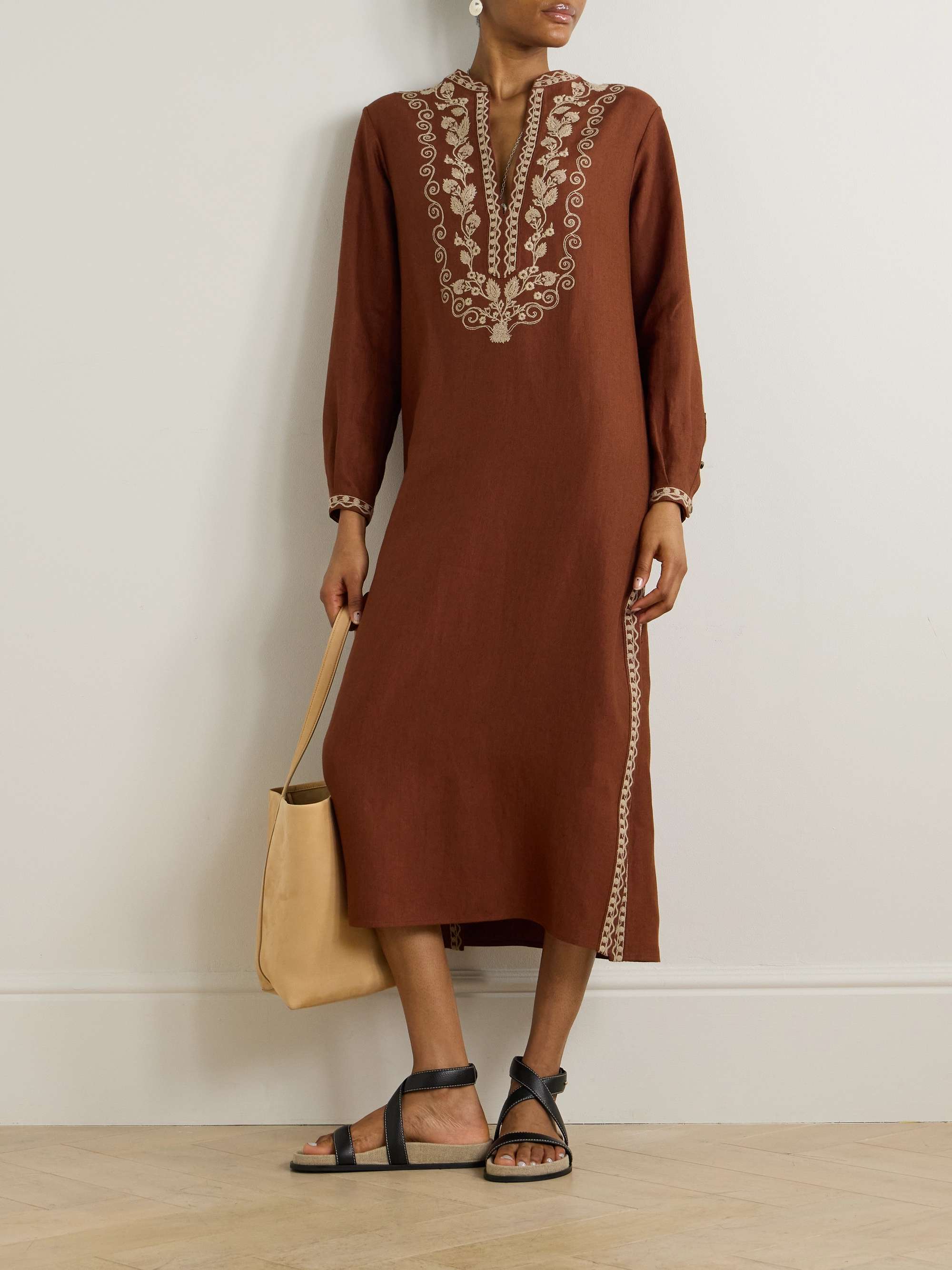 Embroidered linen kaftan view