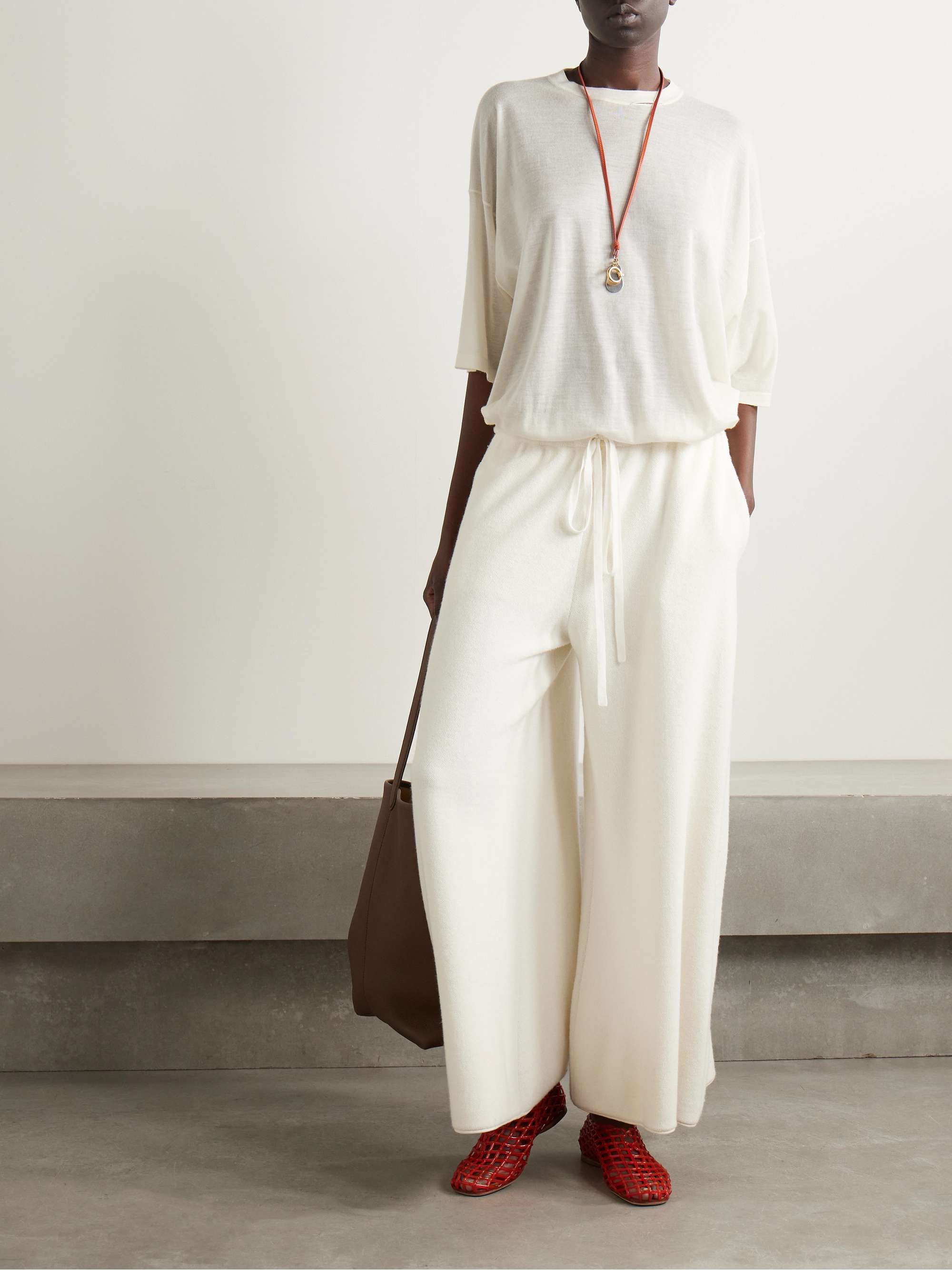 Geordie cashmere wide-leg pants view