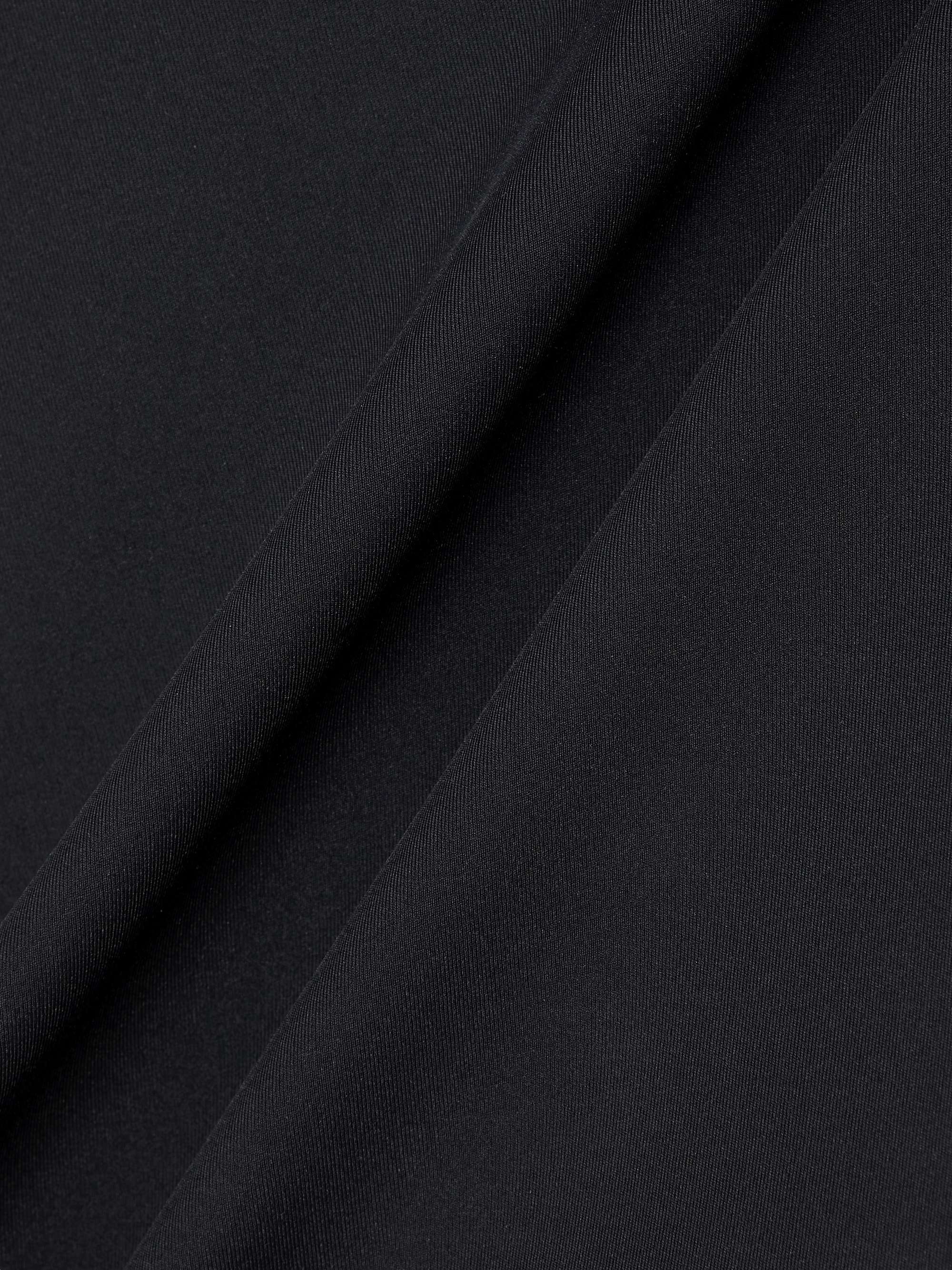Hooded trikini view