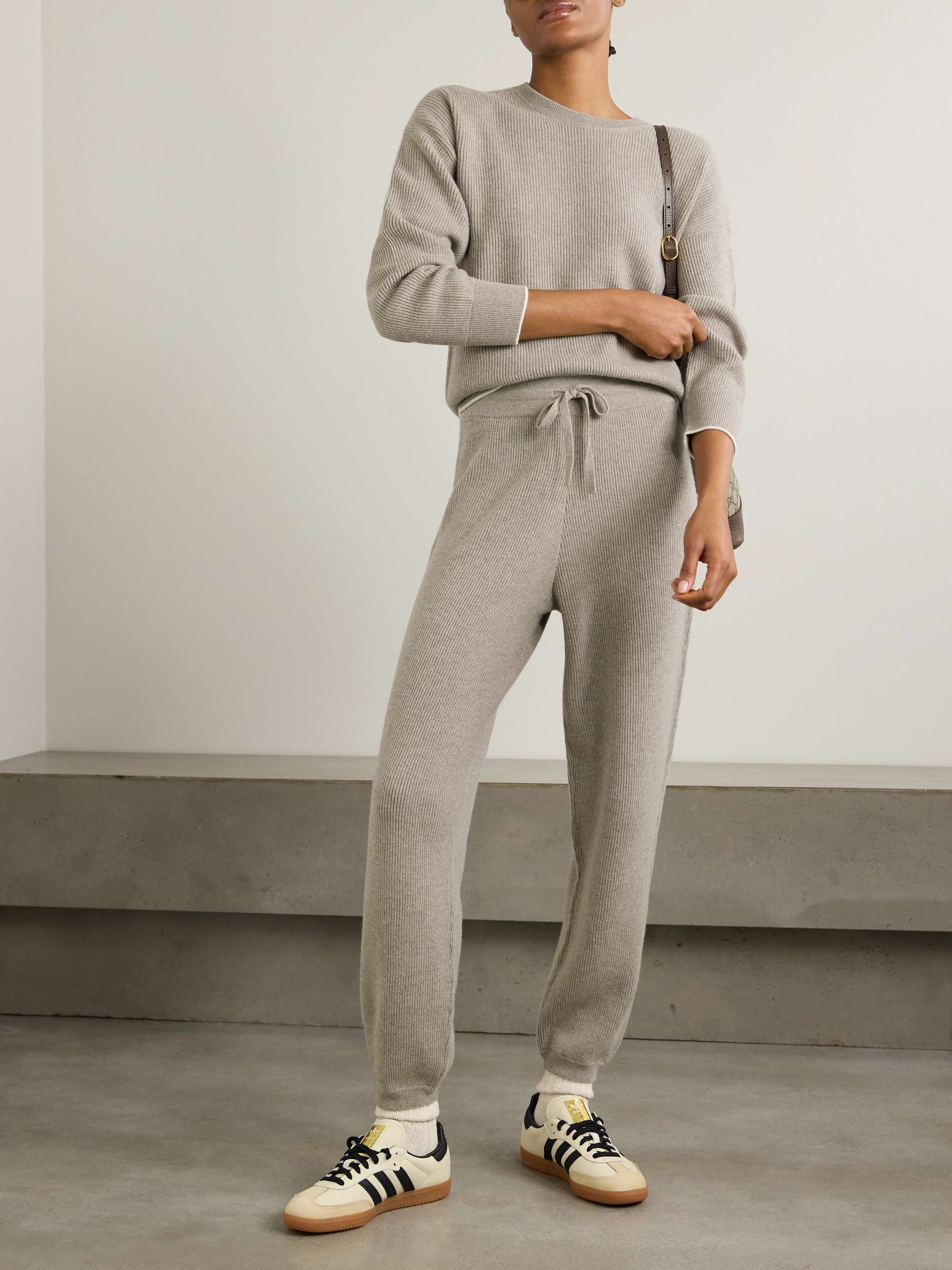 Darford ribbed cashmere tapered track pants view