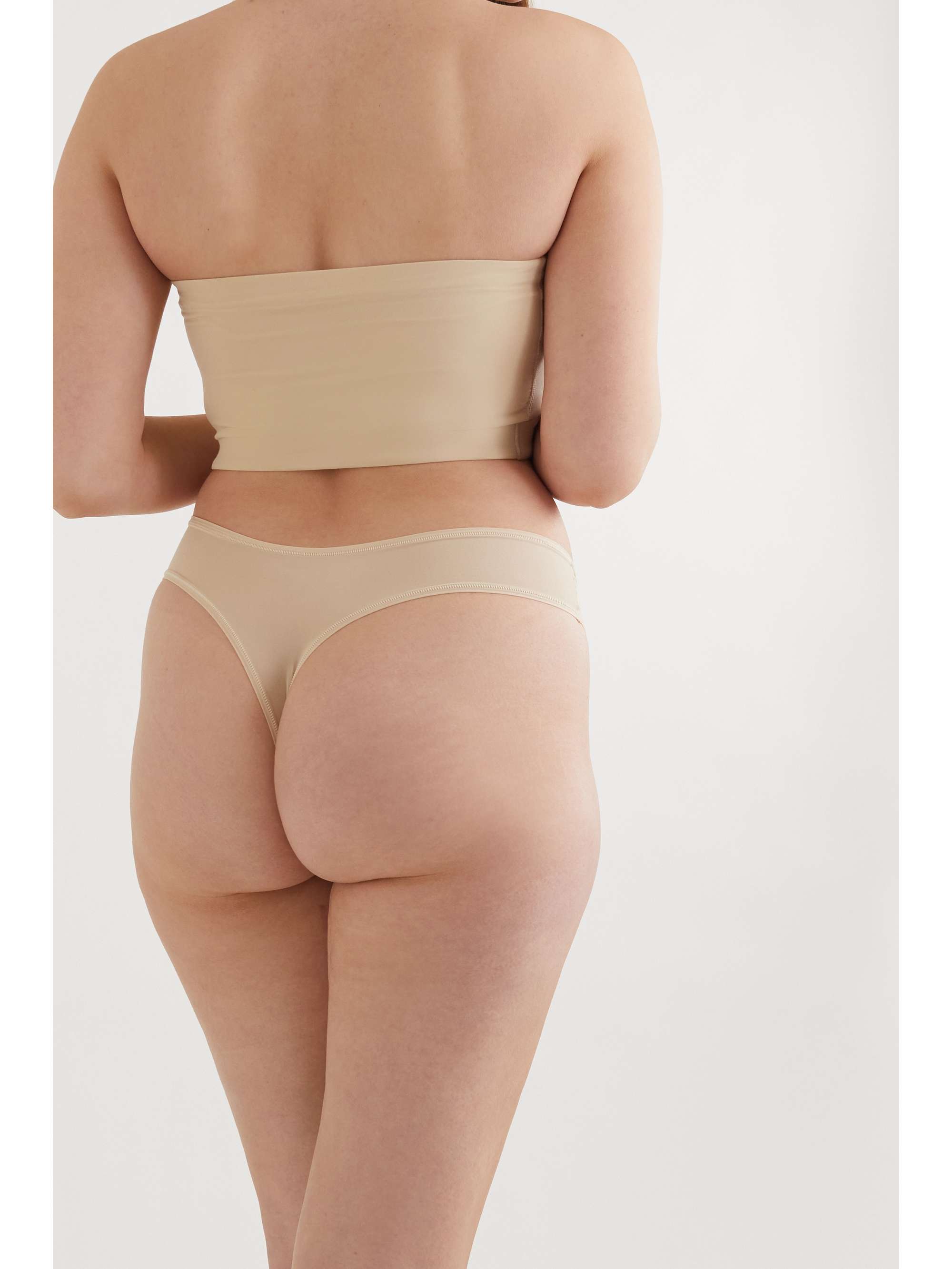 Fits Everybody thong view