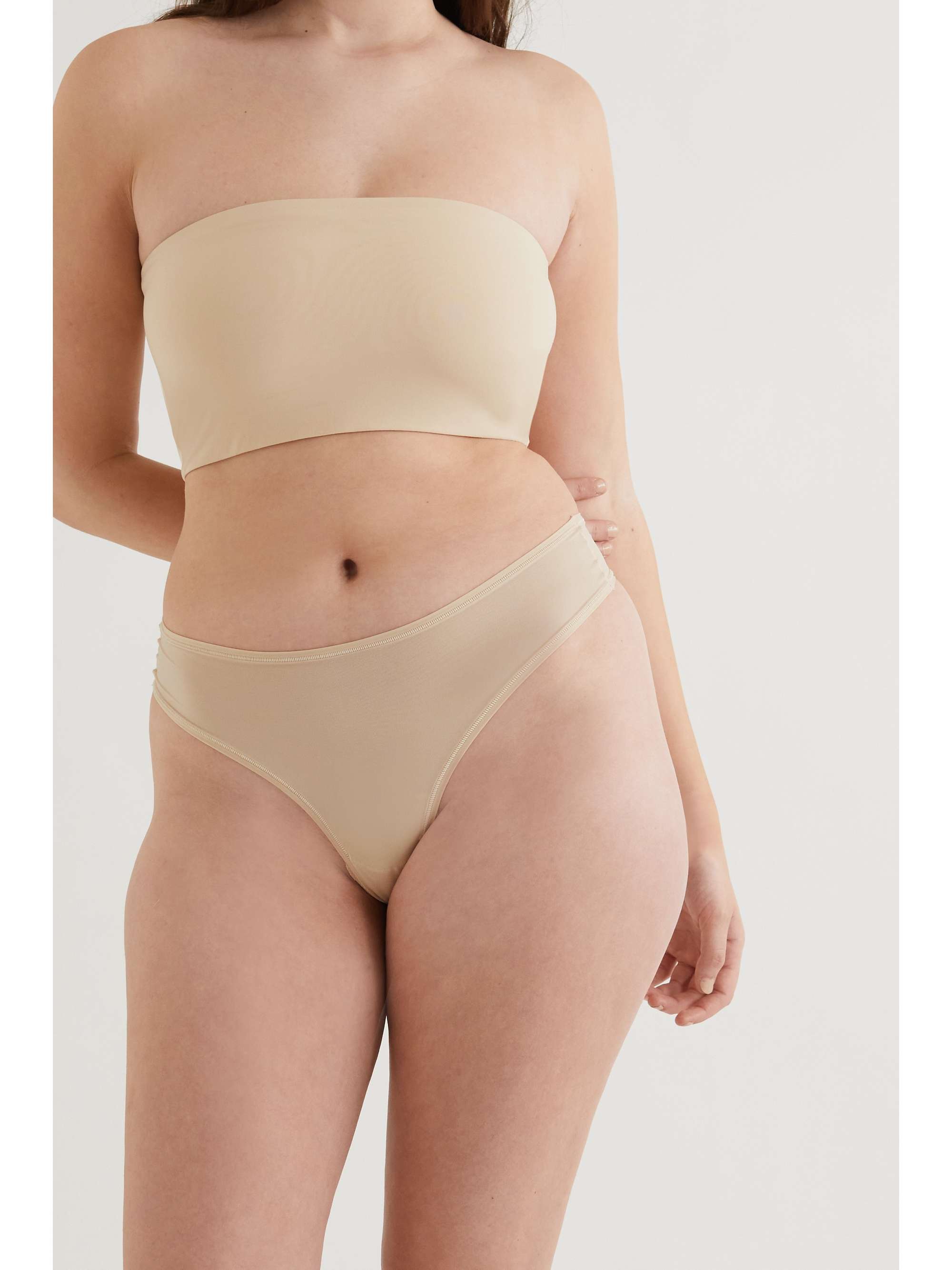 Fits Everybody thong view