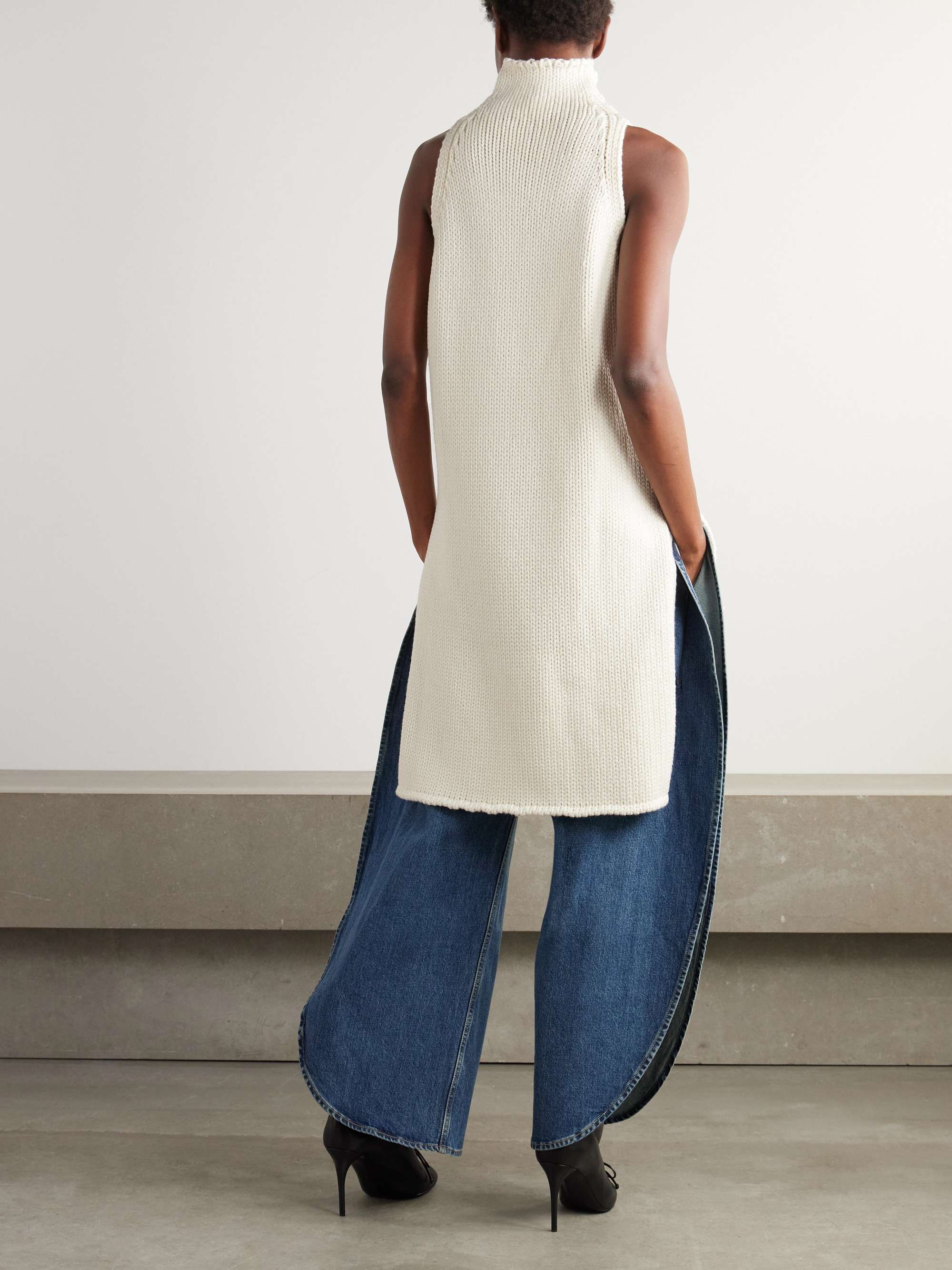Sleeveless wool turtleneck sweater view