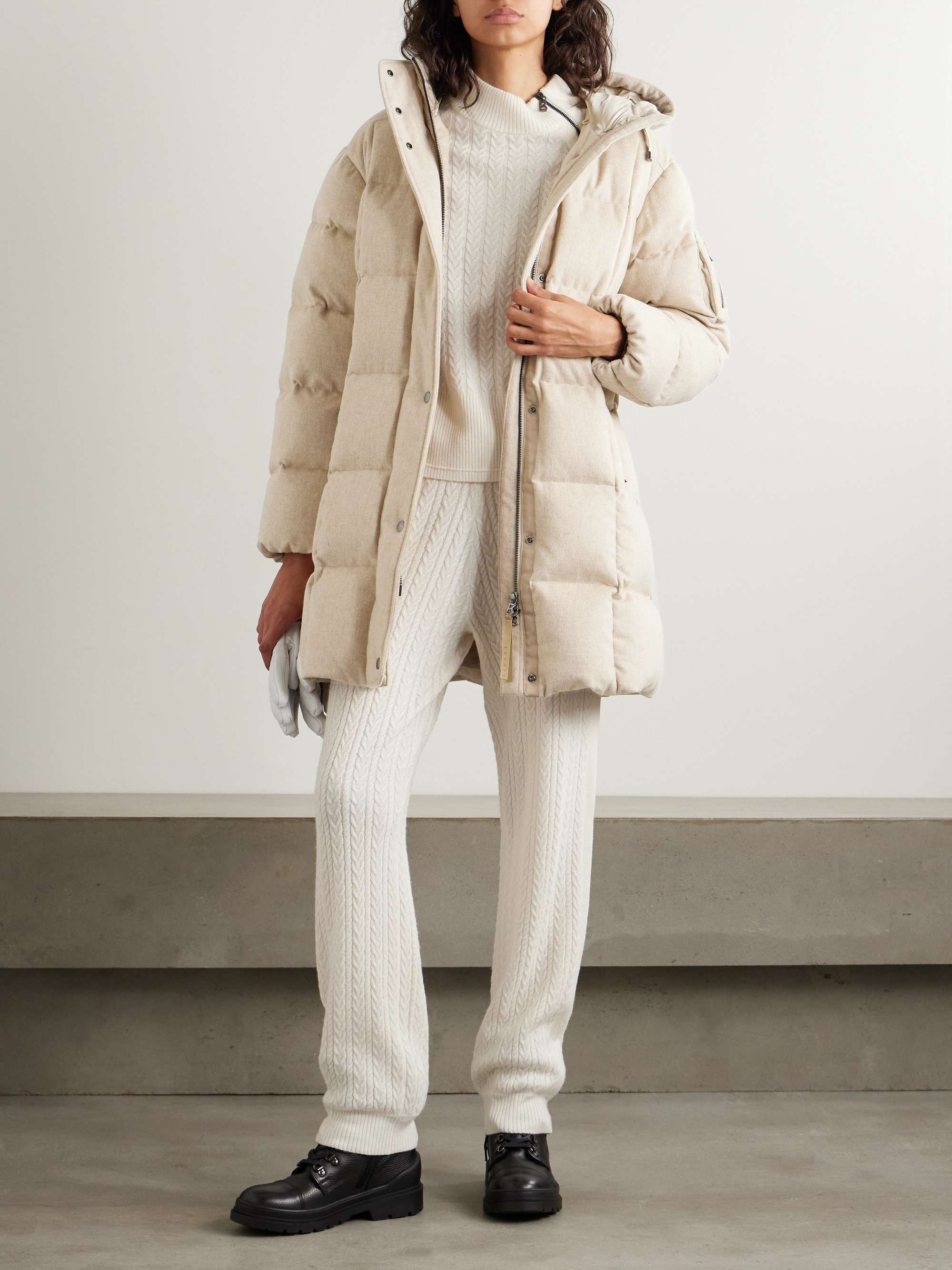Fanja hooded quilted cashmere down coat view