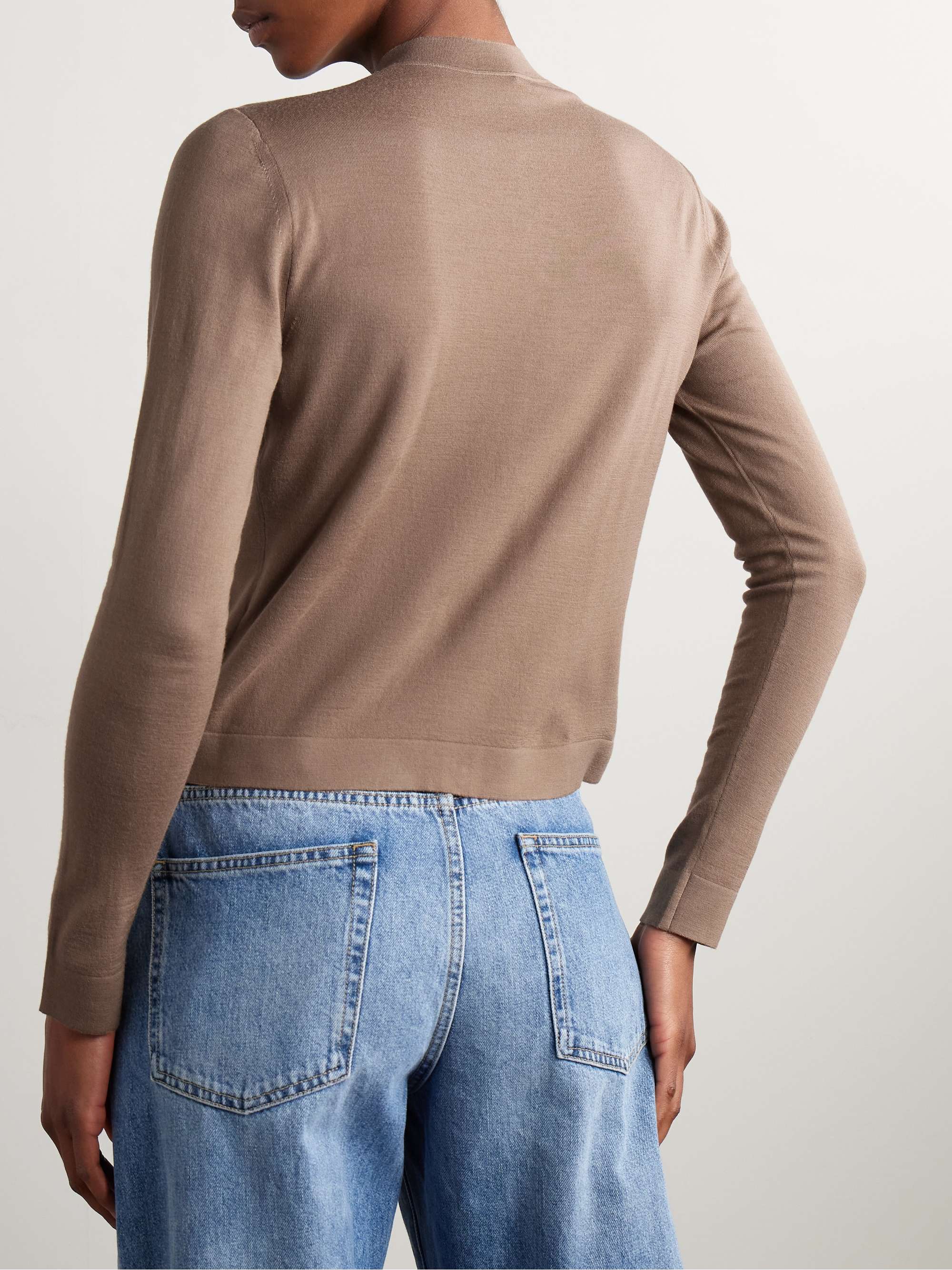 Iyona wool cardigan view