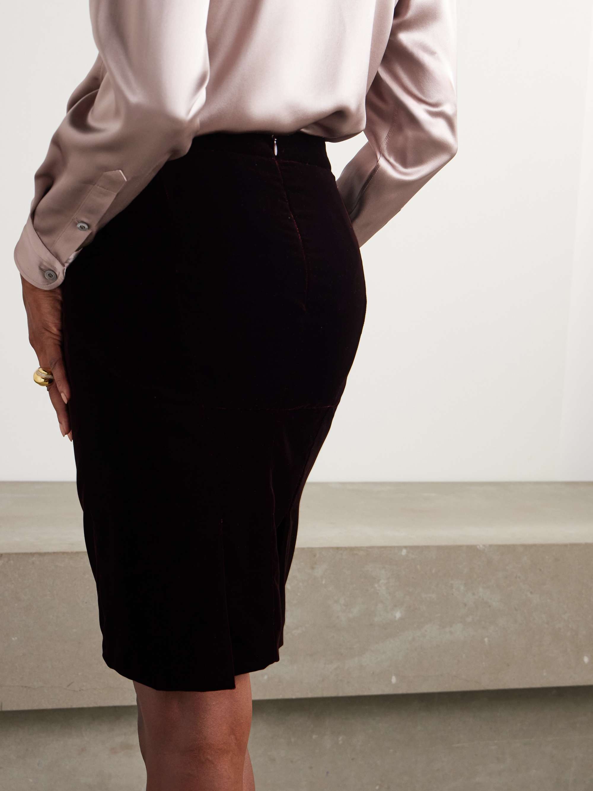 Velvet skirt view