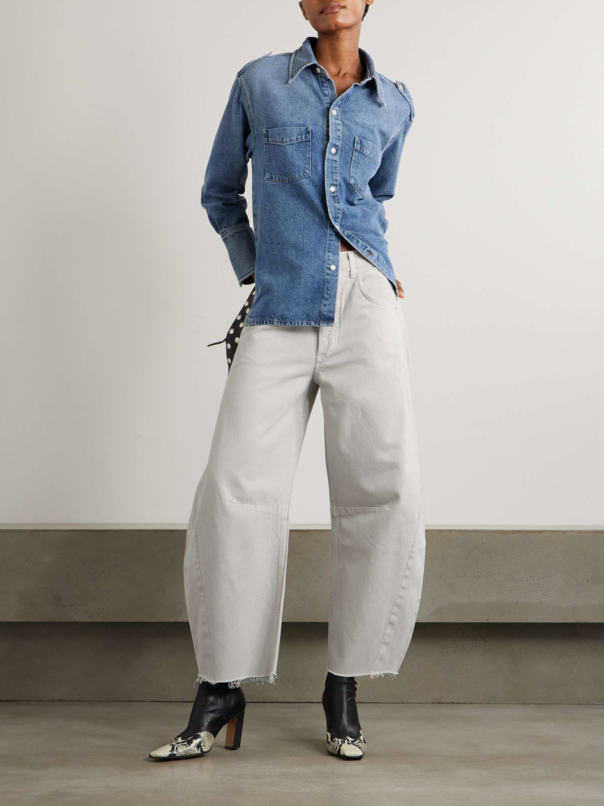 Horseshoe high-rise barrel-leg jeans view