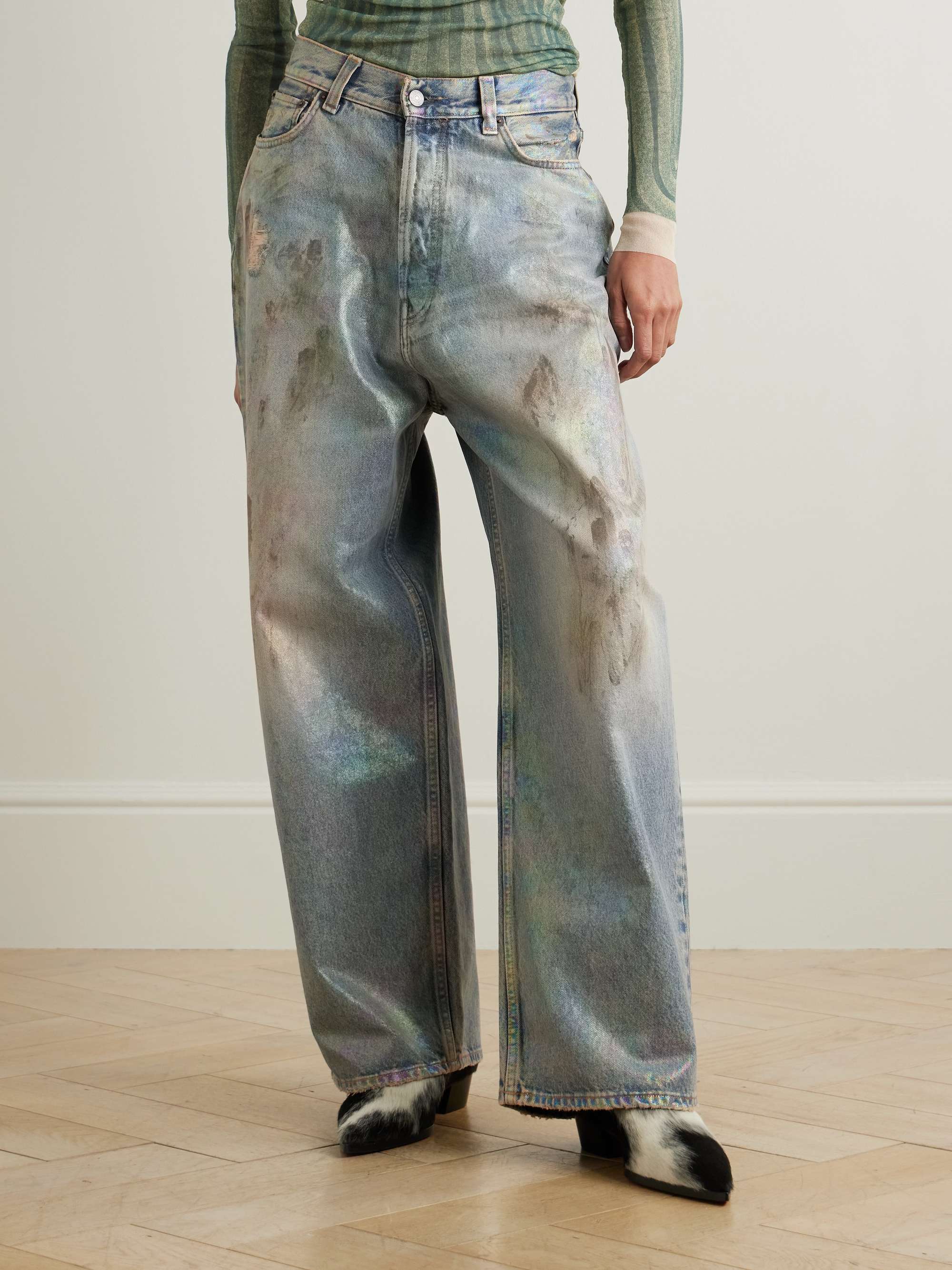 2023 distressed mid-rise wide-leg jeans view