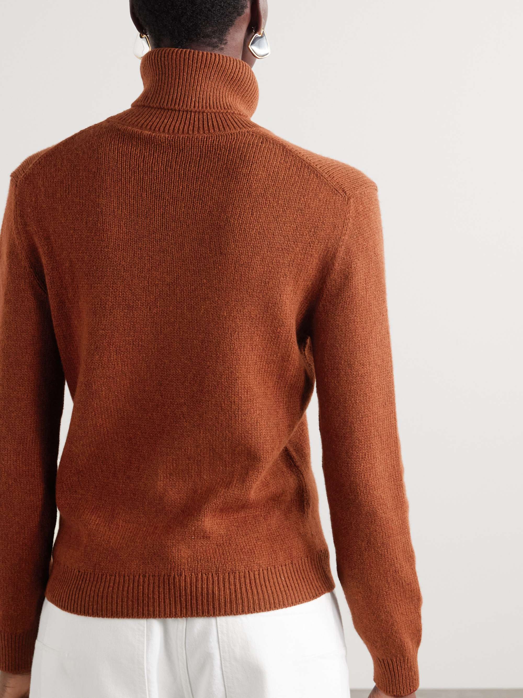 Fobello cashmere turtleneck sweater view