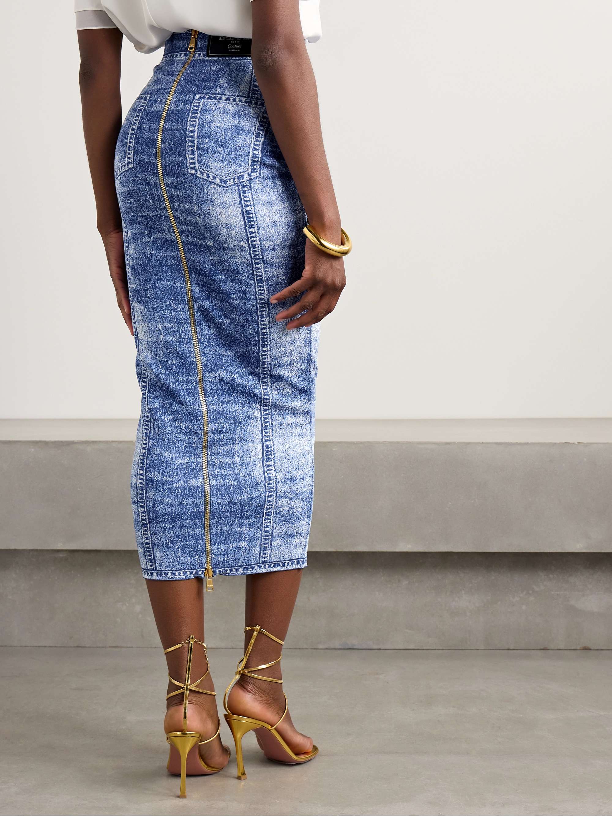 Trompe-l'œil printed knitted midi skirt view