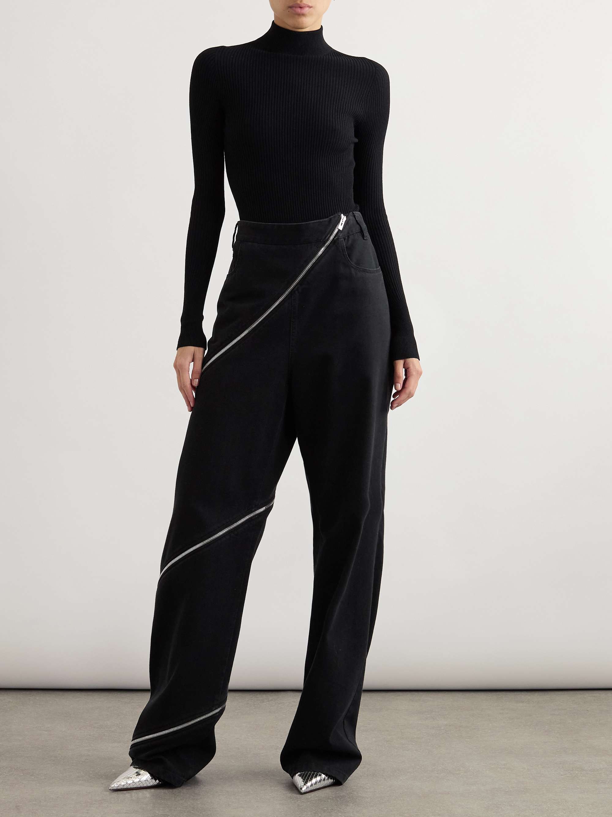 Zip-embellished wide-leg jeans view
