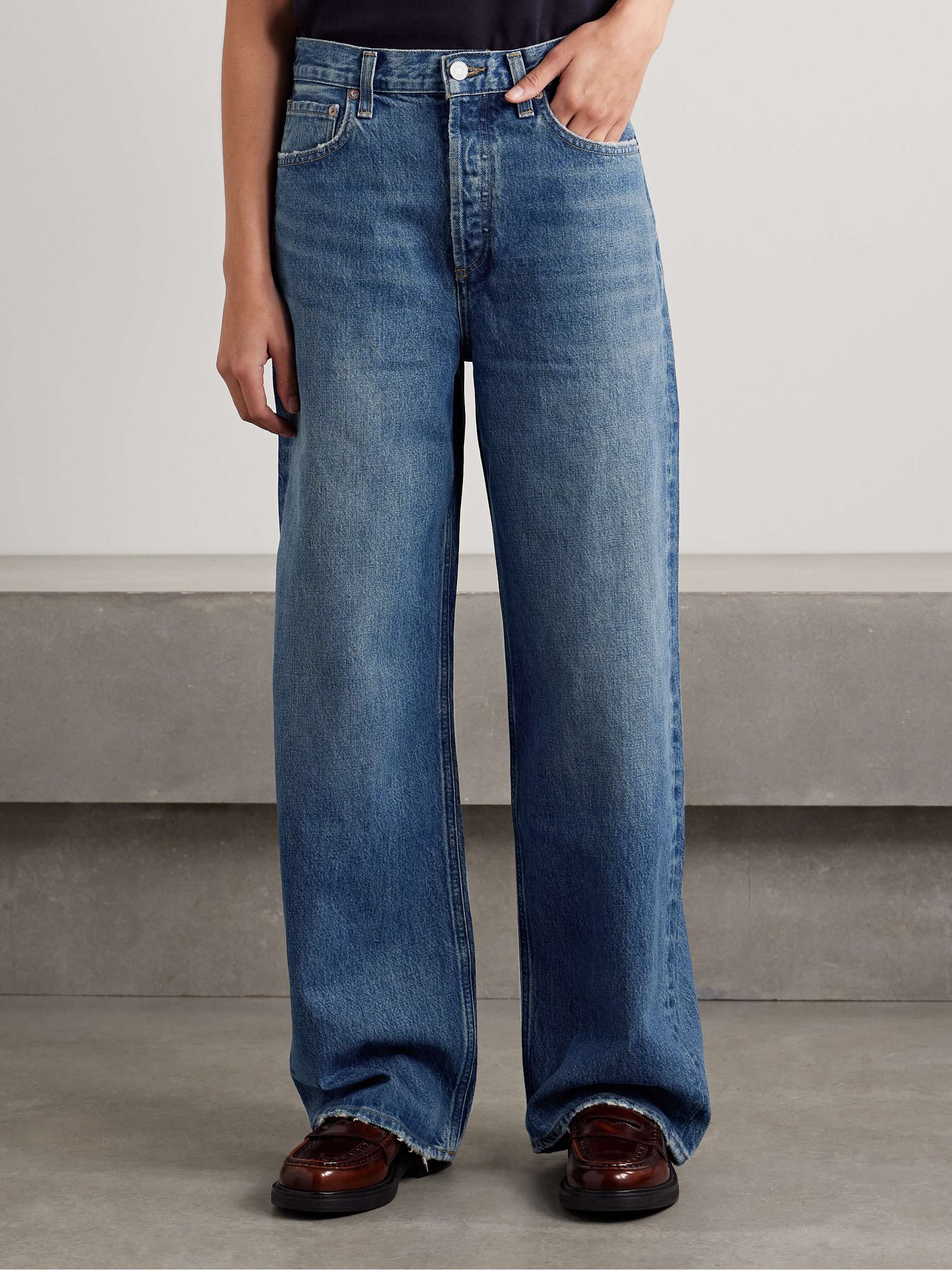 Low Slung Baggy boyfriend jeans view