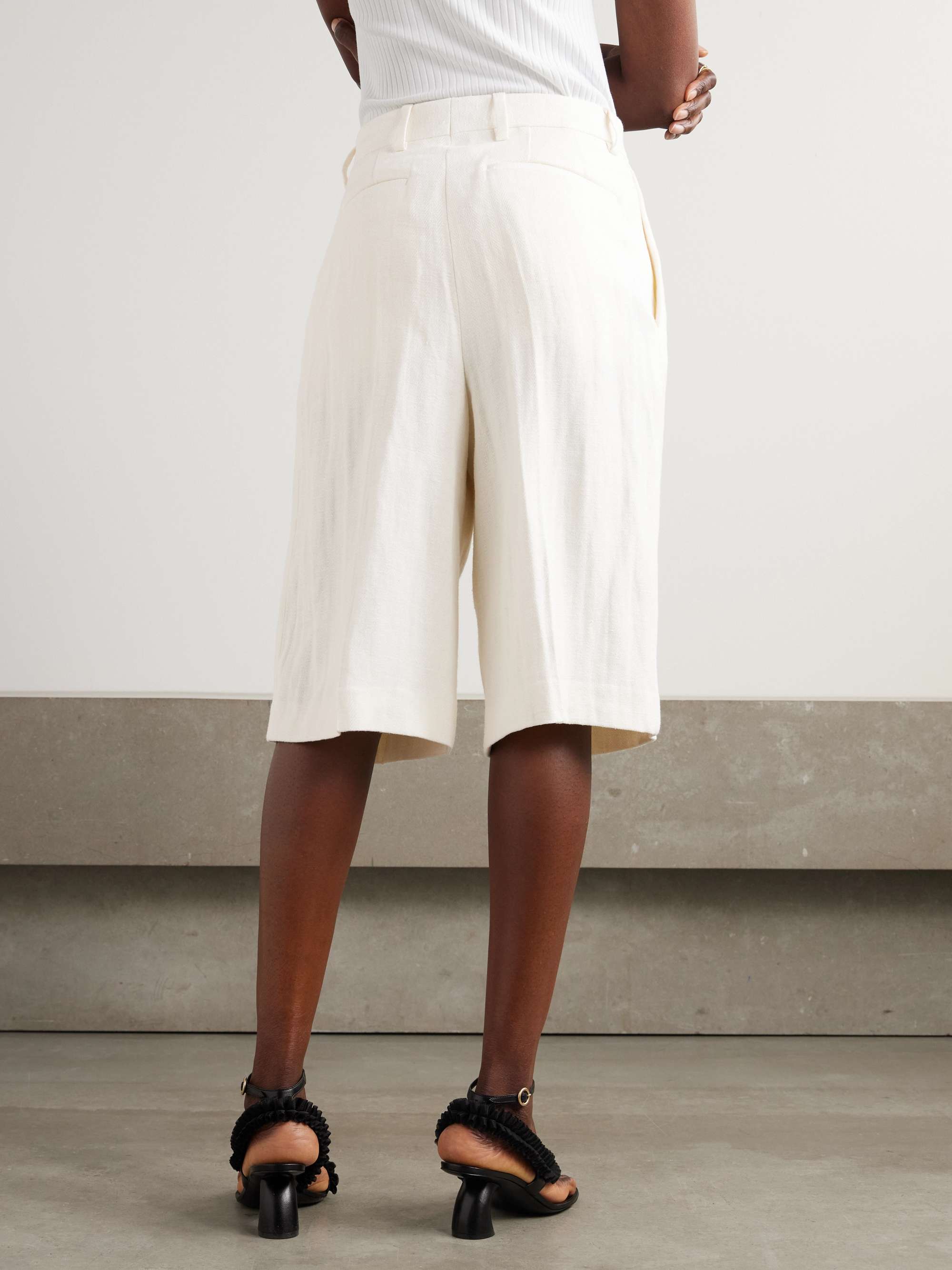 Pleated herringbone linen shorts view