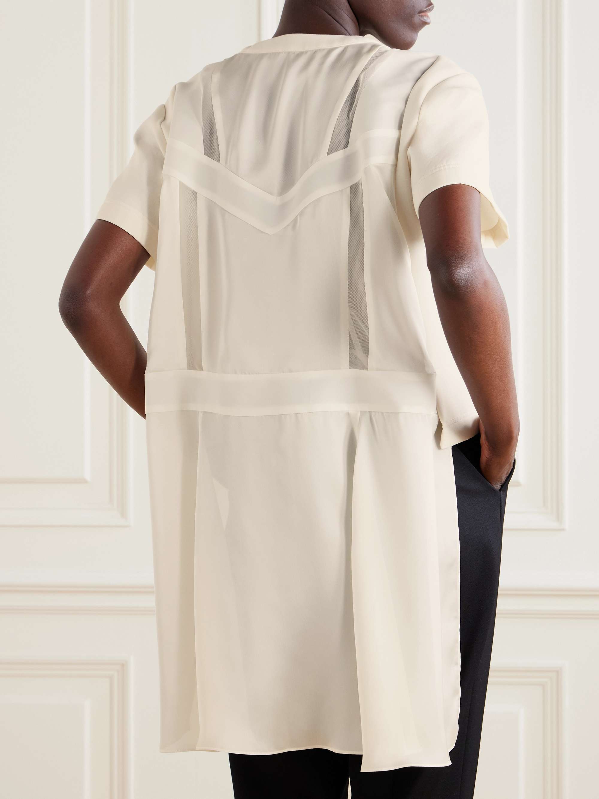 Layered canvas and chiffon T-shirt view