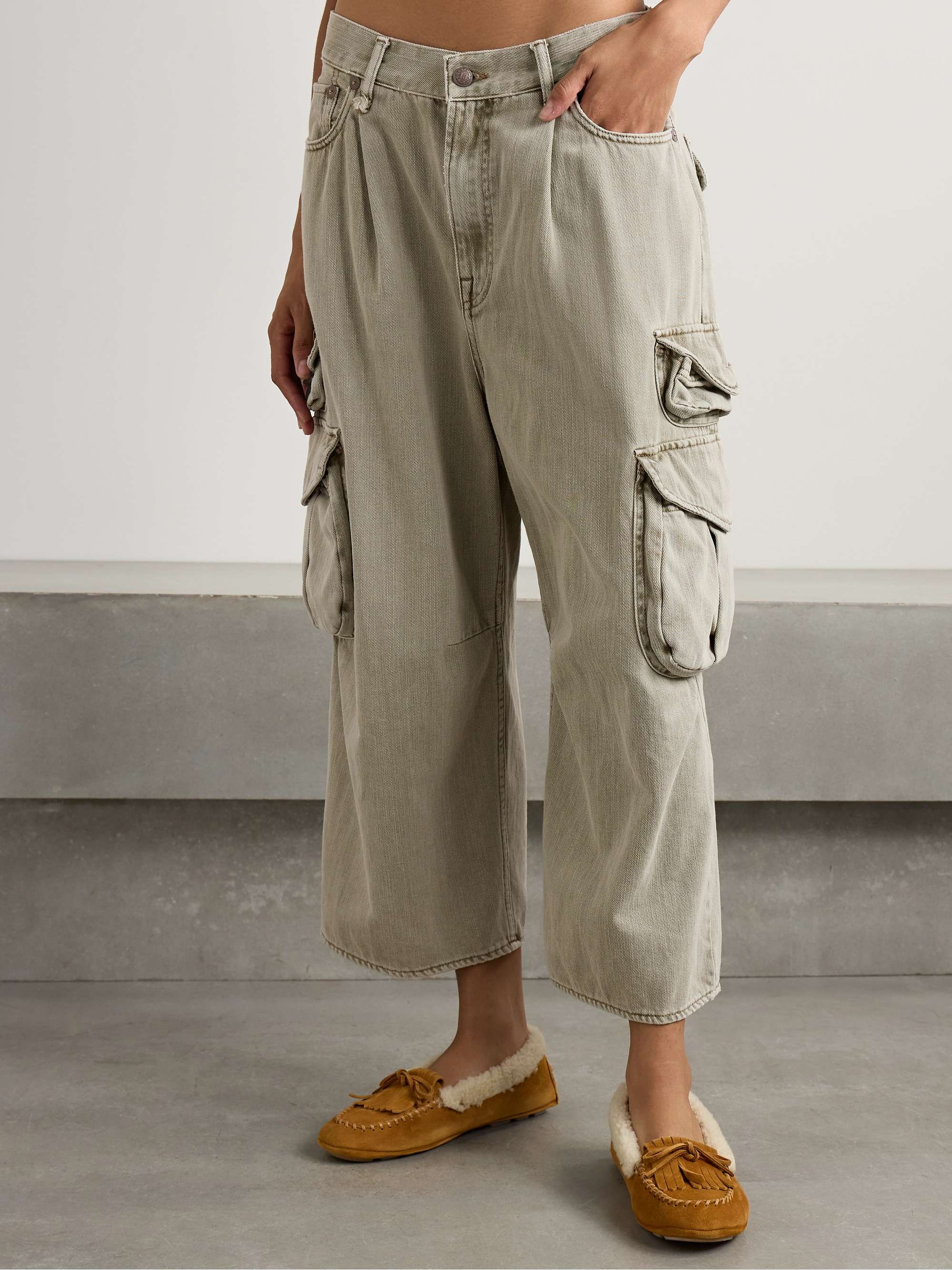 Cropped cargo jeans view