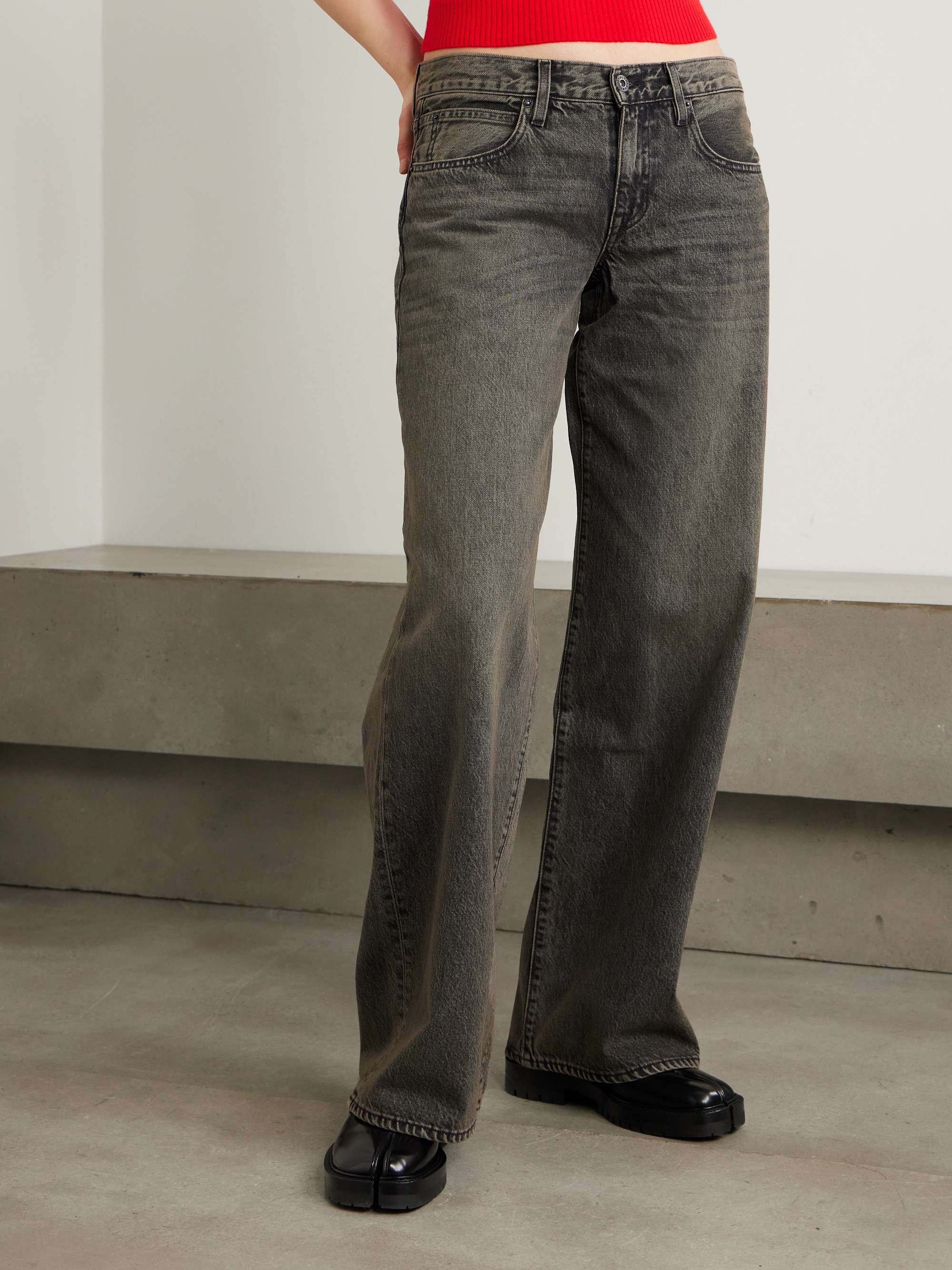 Lexi low-rise wide-leg jeans view