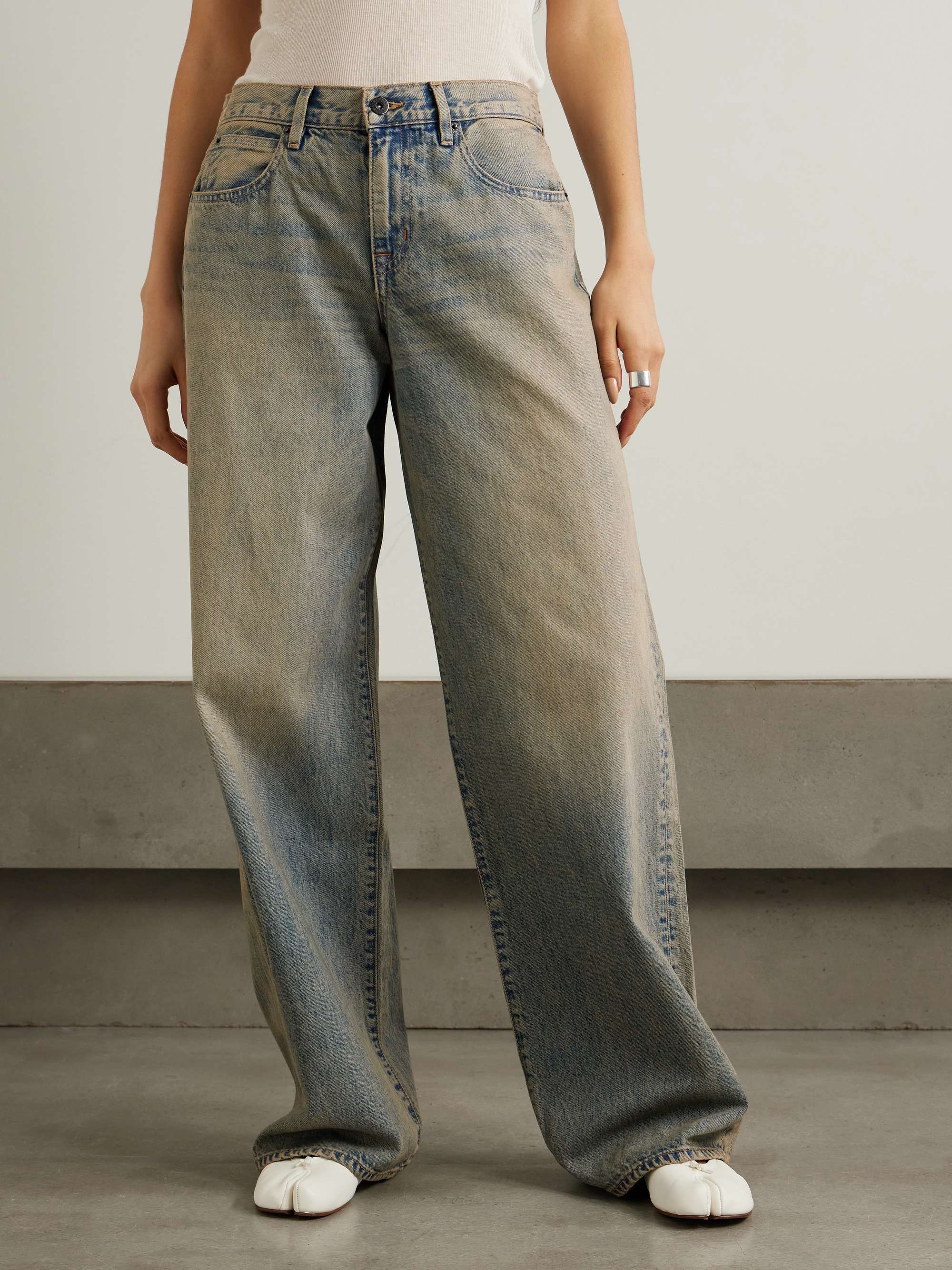 Mica low-rise wide-leg jeans view