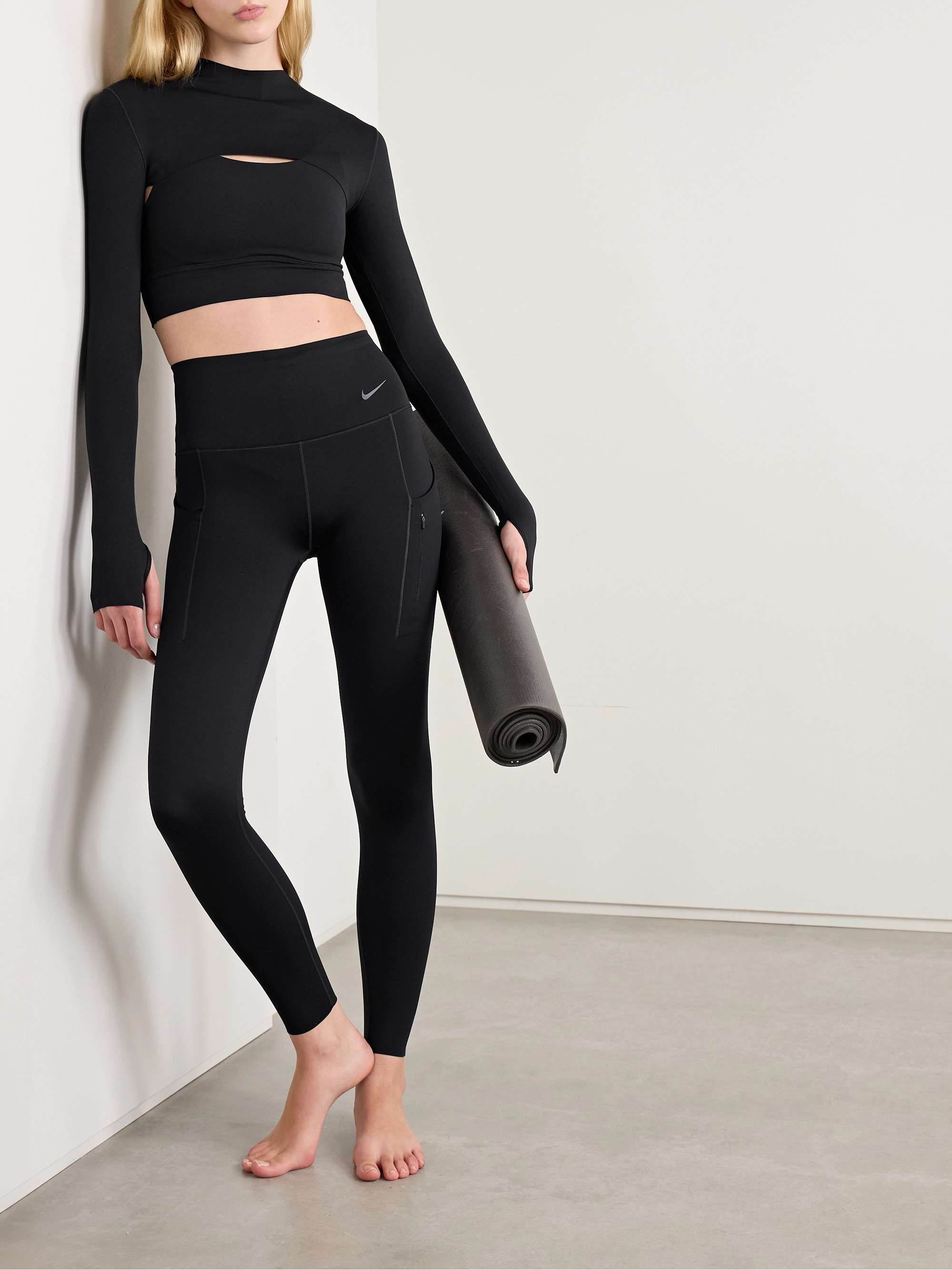 Zenvy cropped Dri-FIT top view