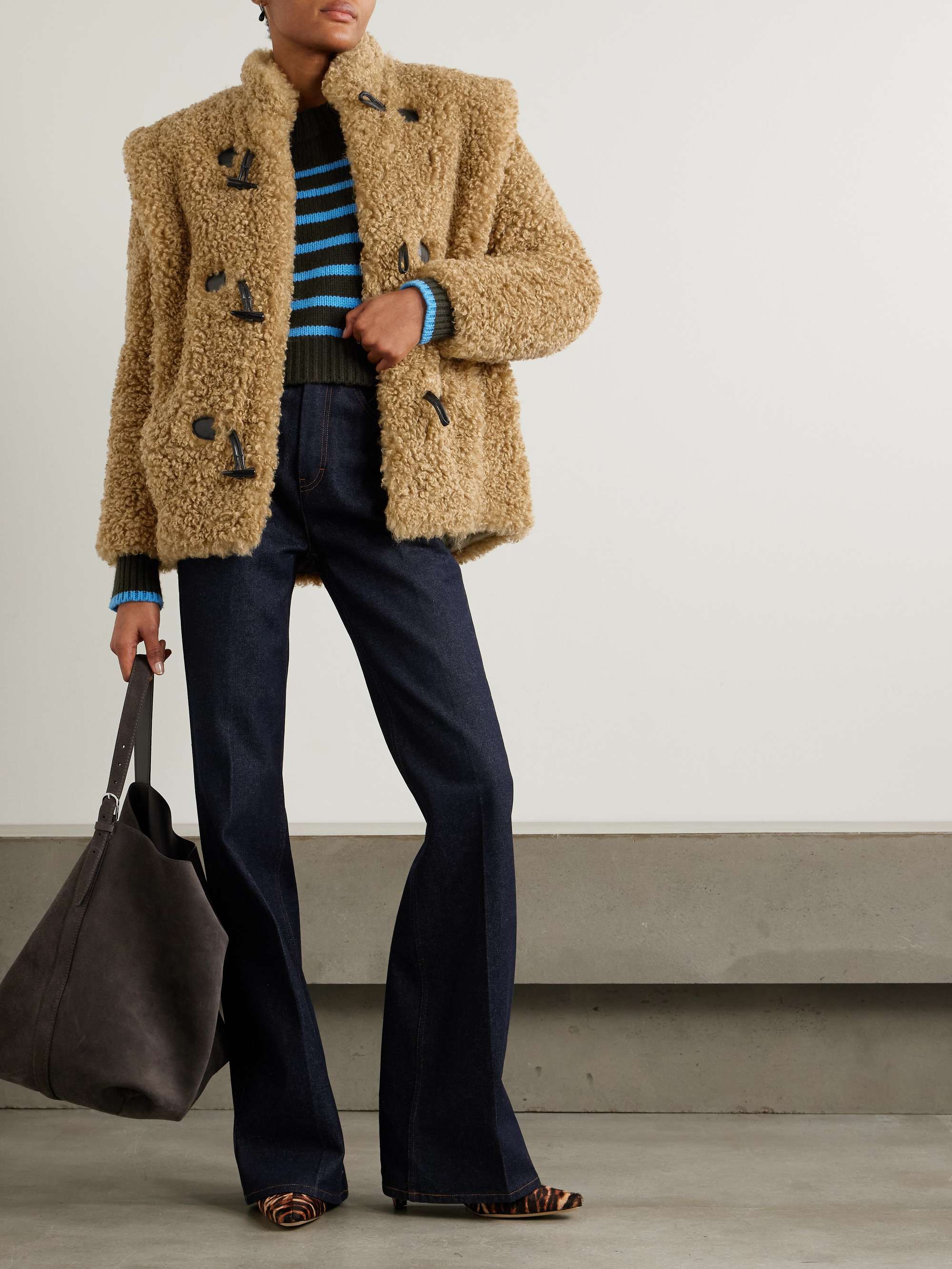 Avalia fleece coat view