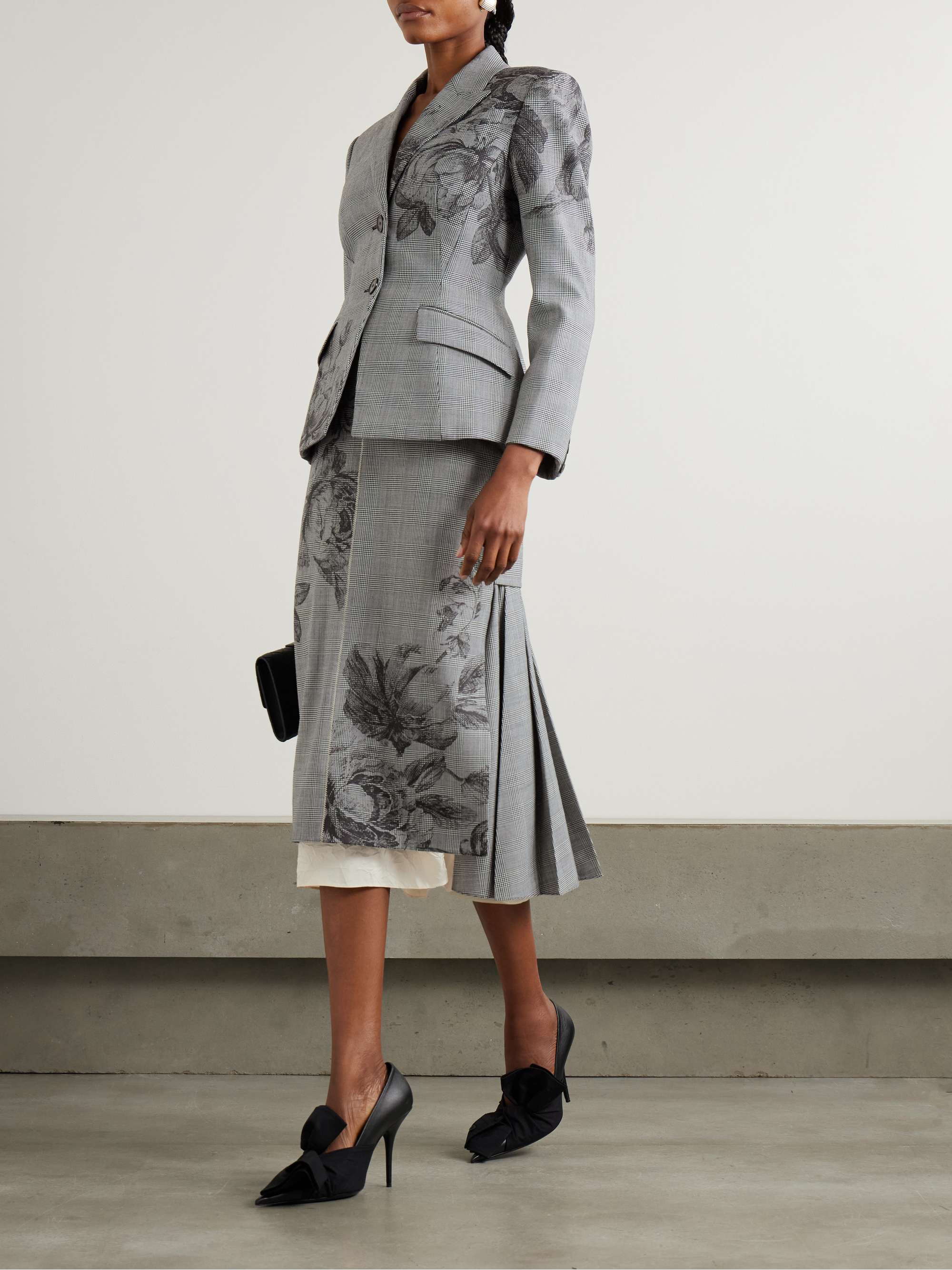 Pleated Prince of Wales floral-print recycled woven midi skirt view