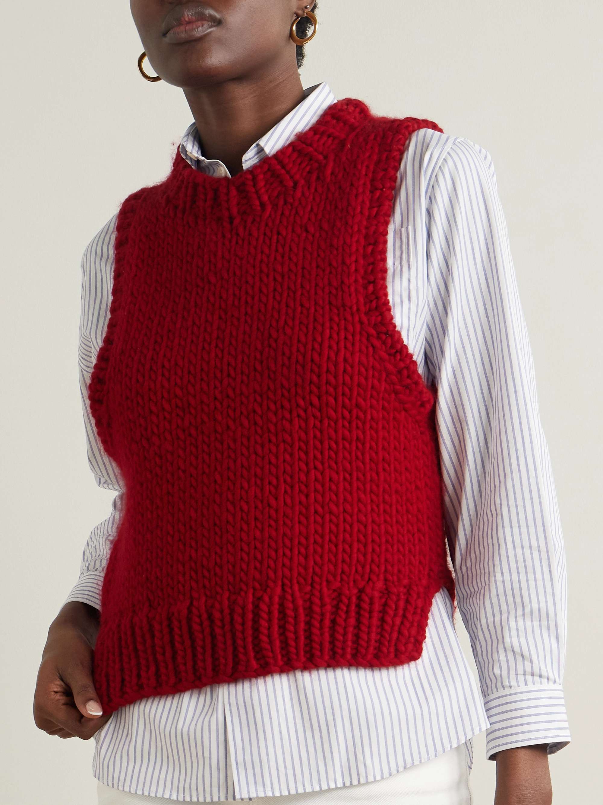 Quentin Cardinal merino wool vest view