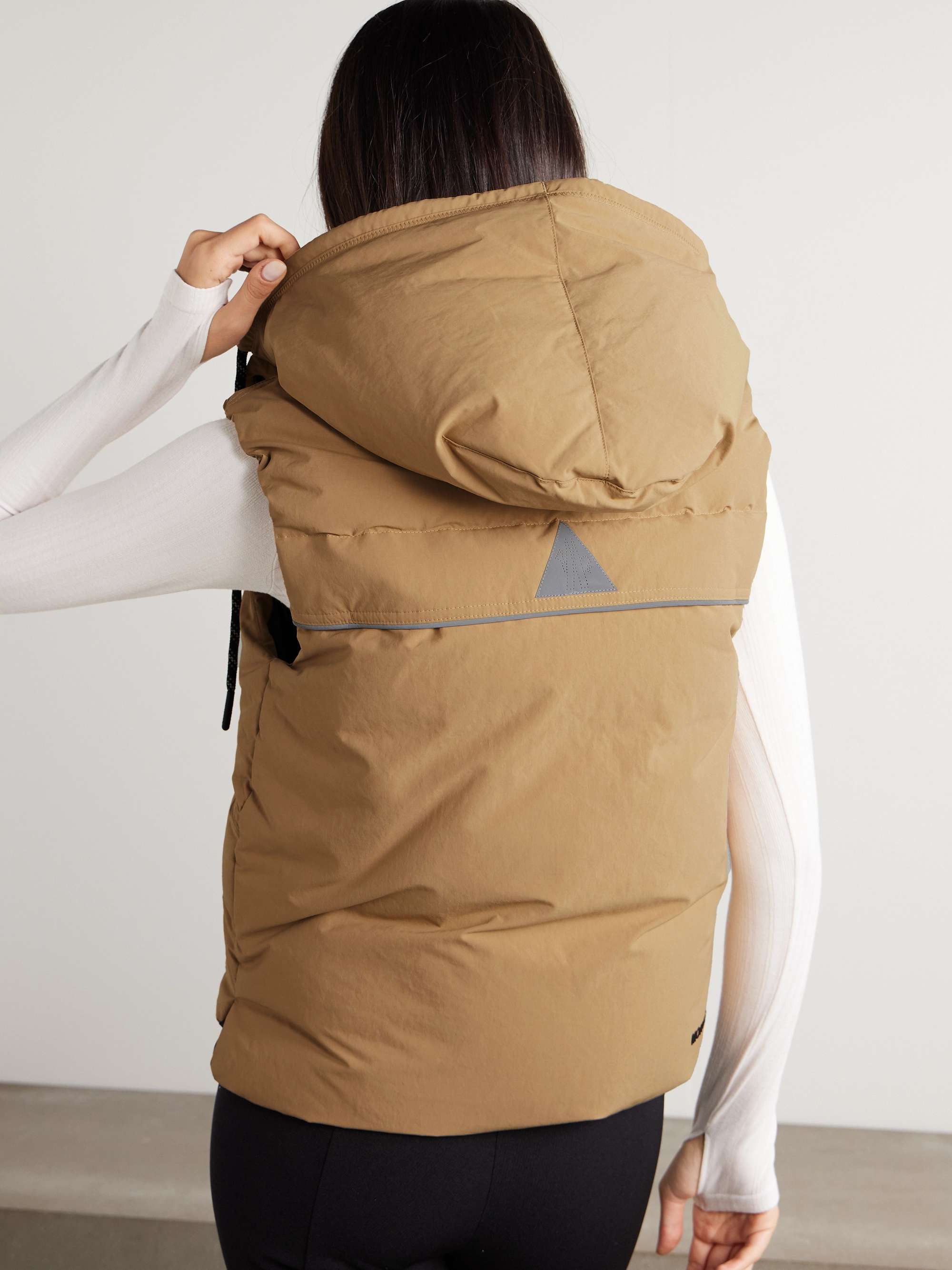 Arolla hooded appliquéd quilted shell down vest view