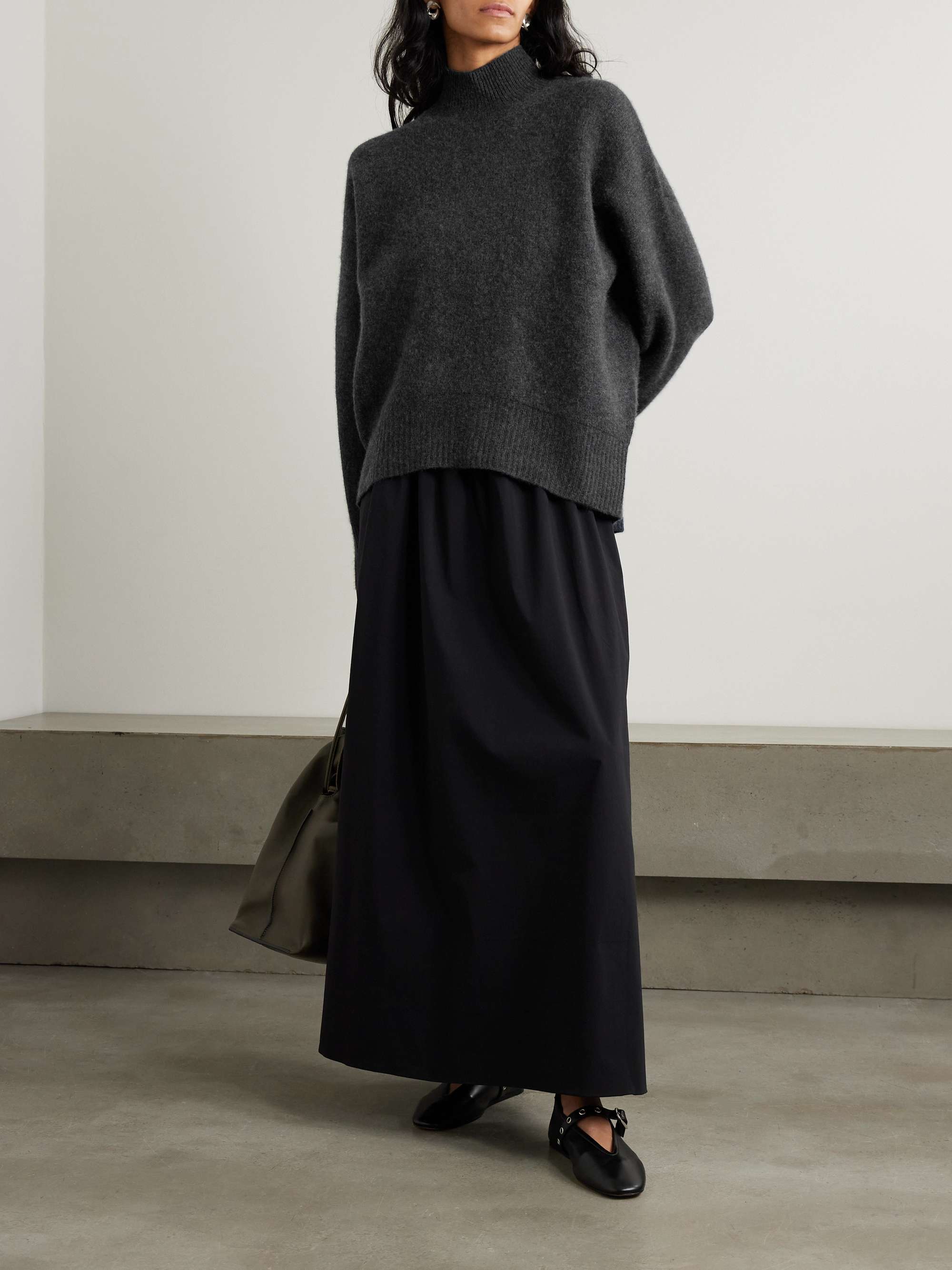 Nantes organic cashmere sweater view