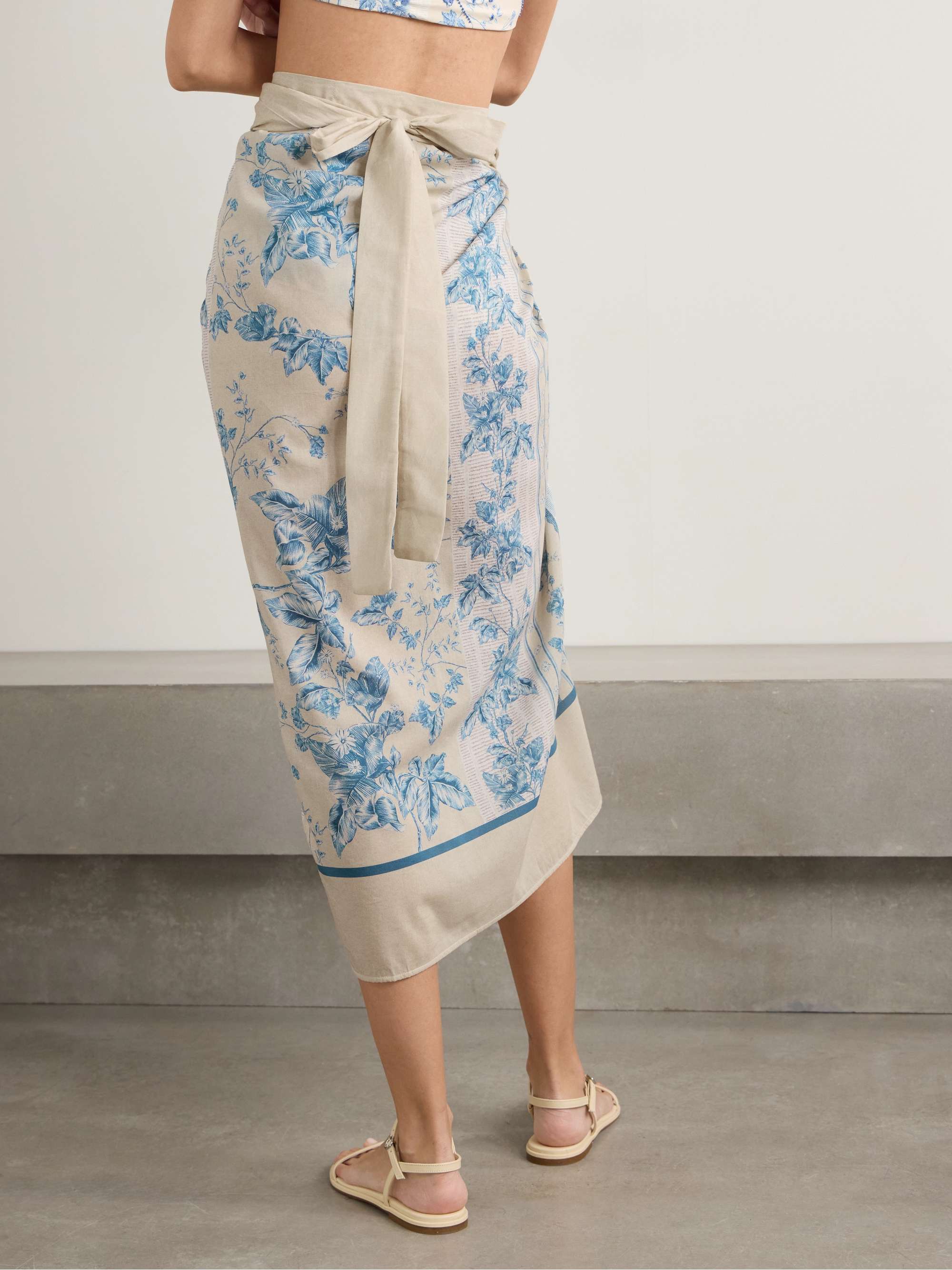 Lavanda Bougainvillea floral-print cotton and silk-blend voile pareo view