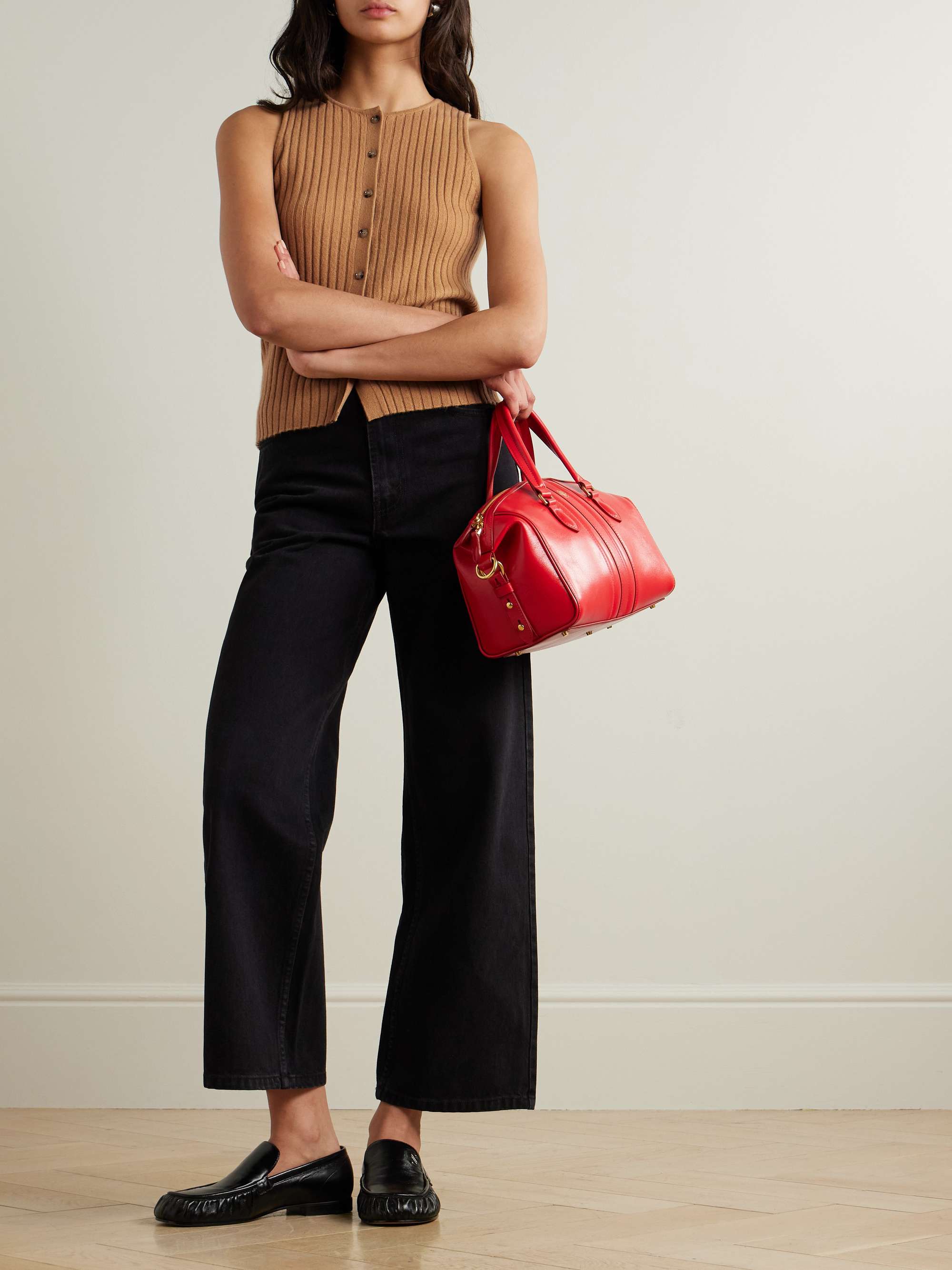 Ribbed cashmere vest view