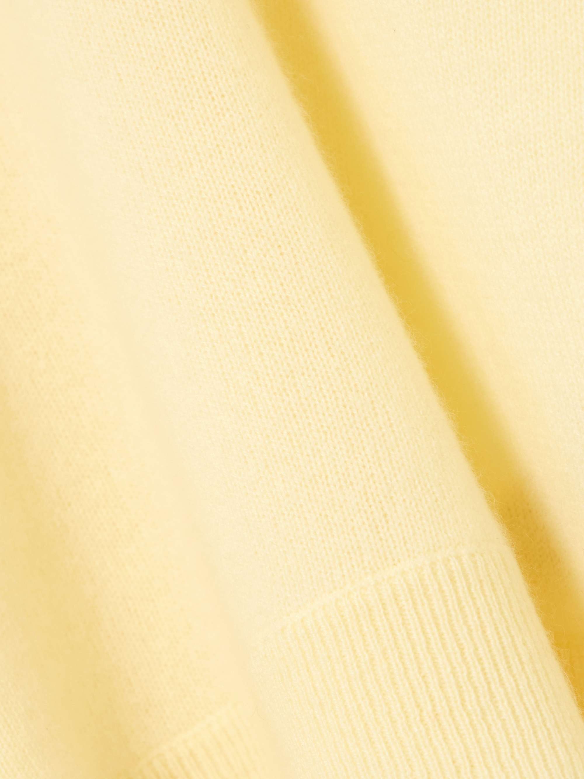 Cropped cashmere polo shirt view