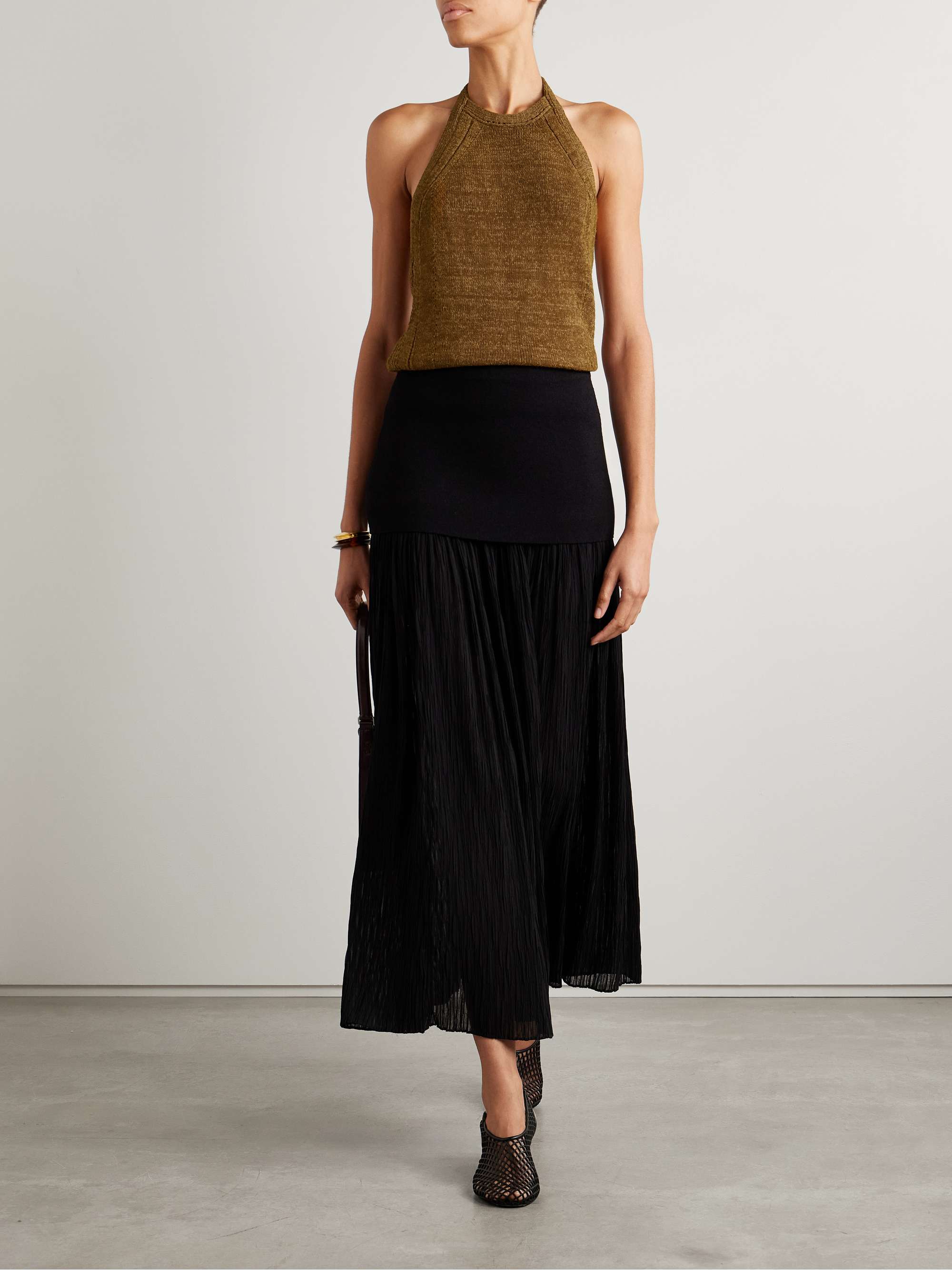 Leona knitted halterneck top view