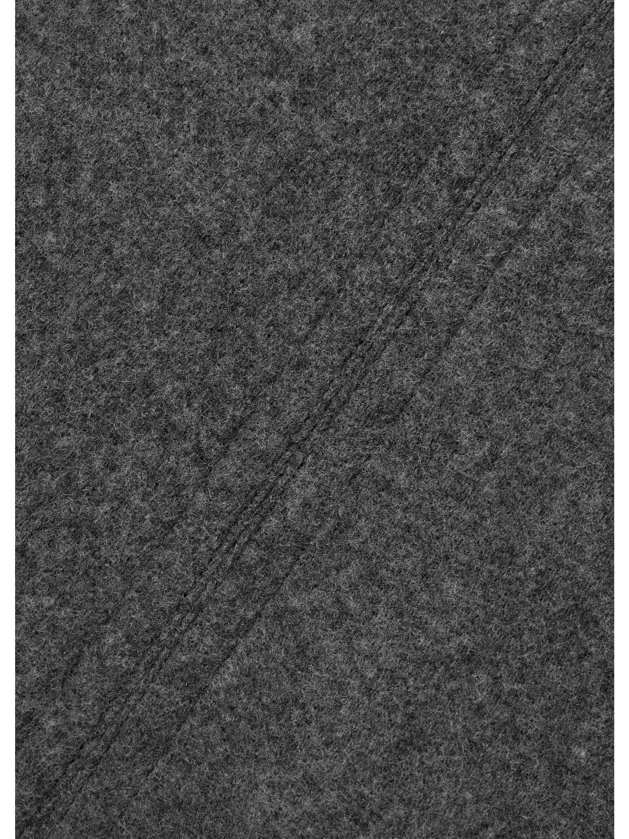 Winona paneled felt top view
