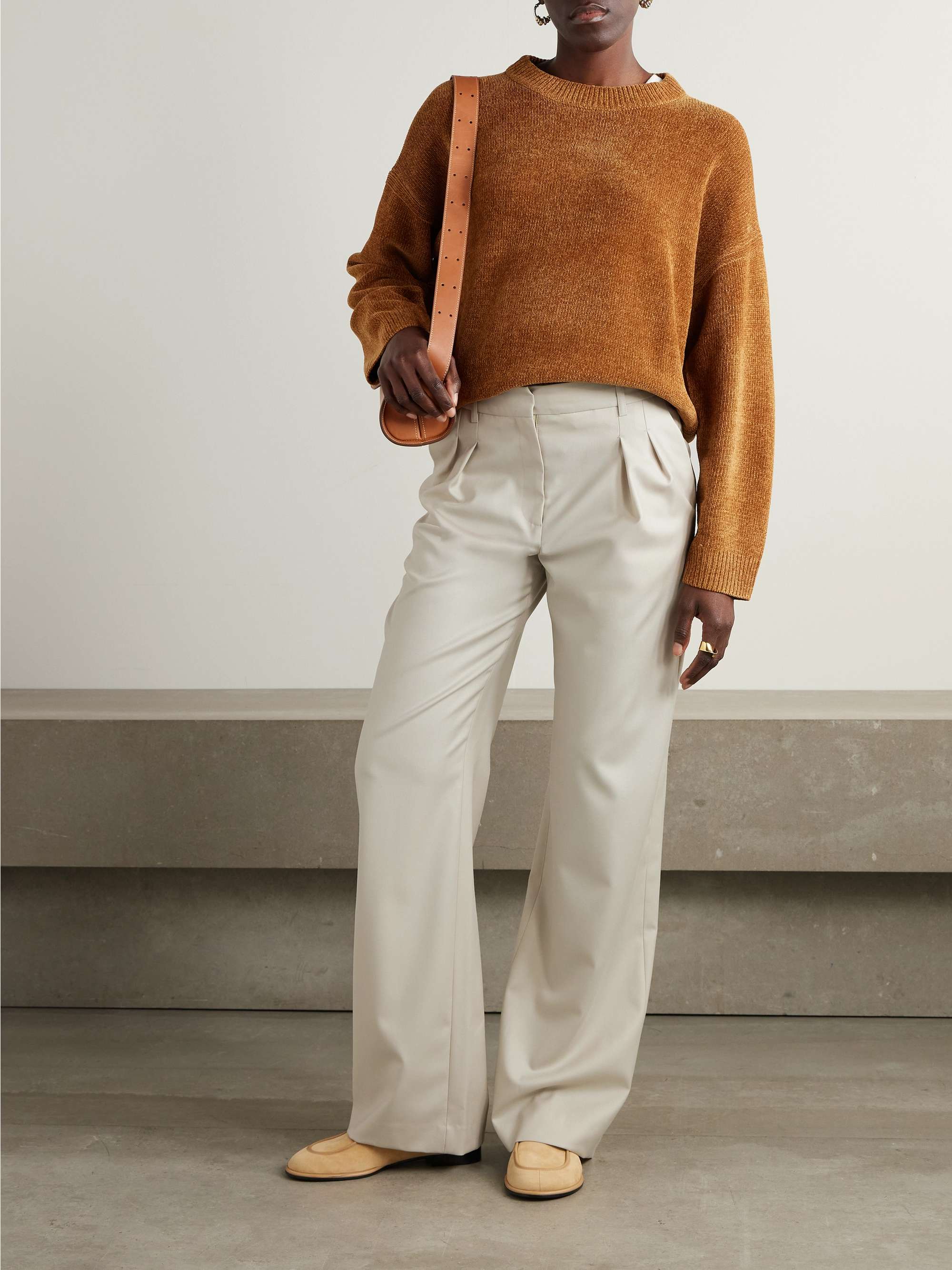 Sbiru pleated wool wide-leg pants view