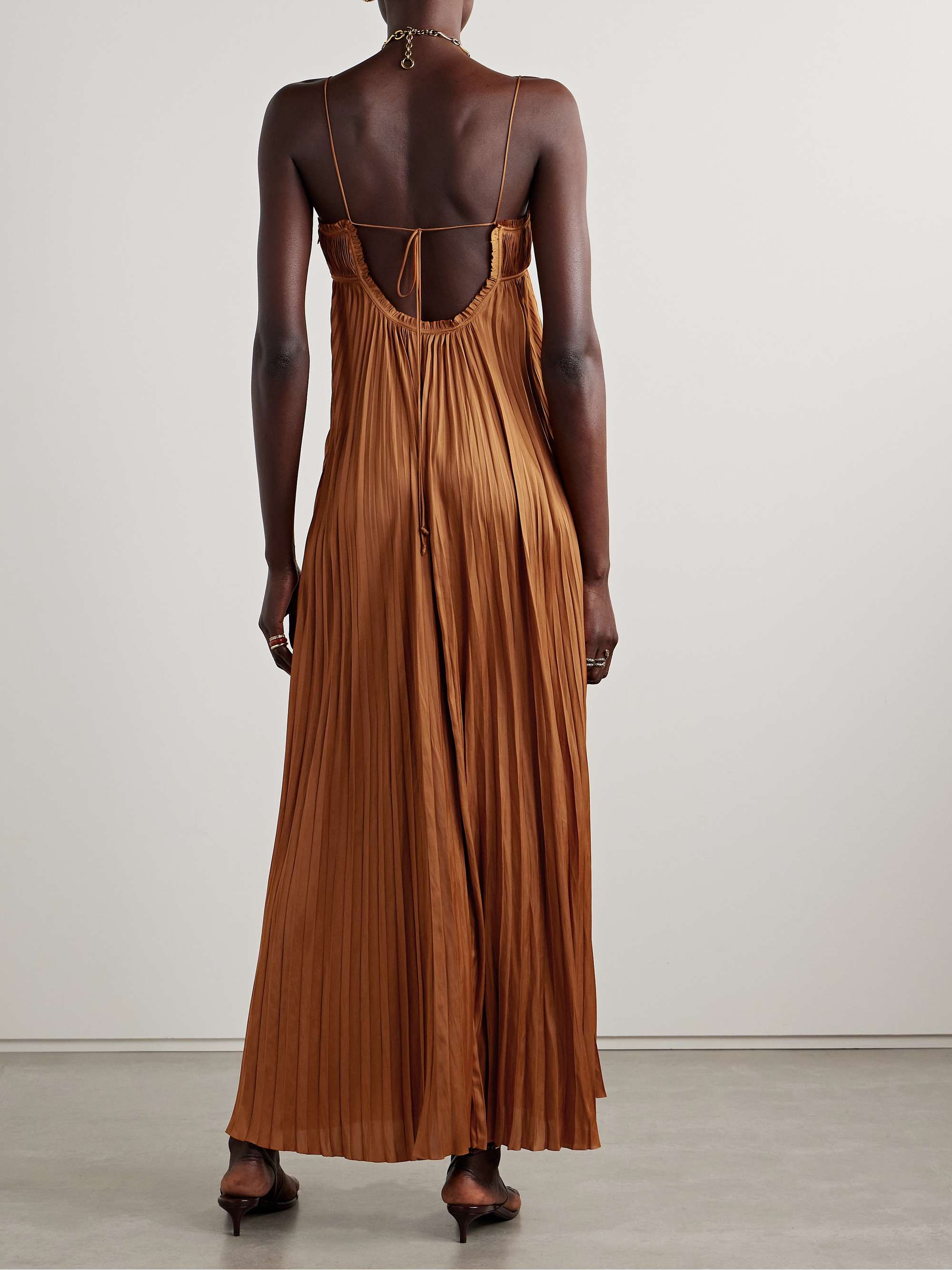 Valira plissé-satin gown view