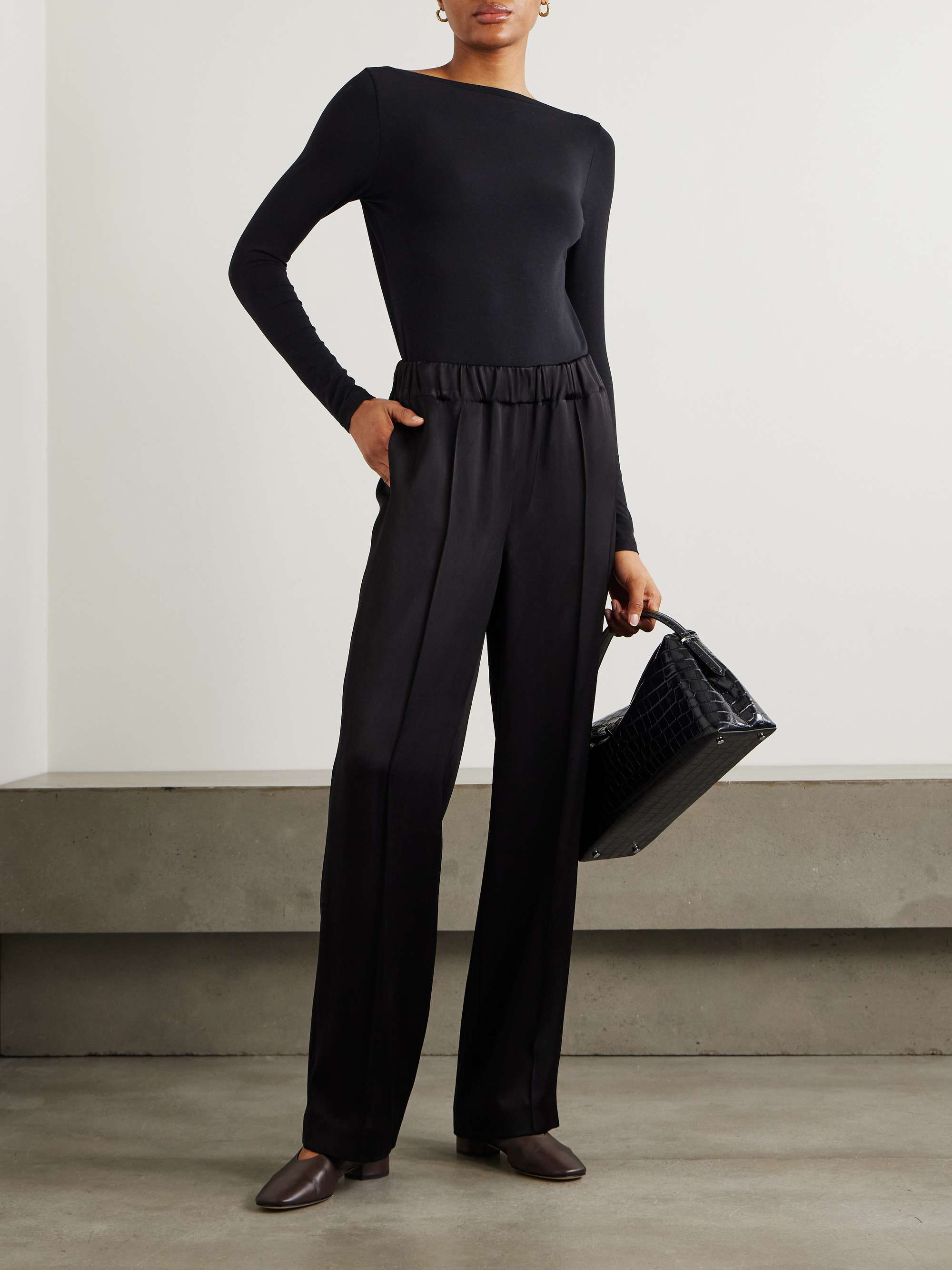 Stretch-organic cotton and Lyocell-blend jersey bodysuit view