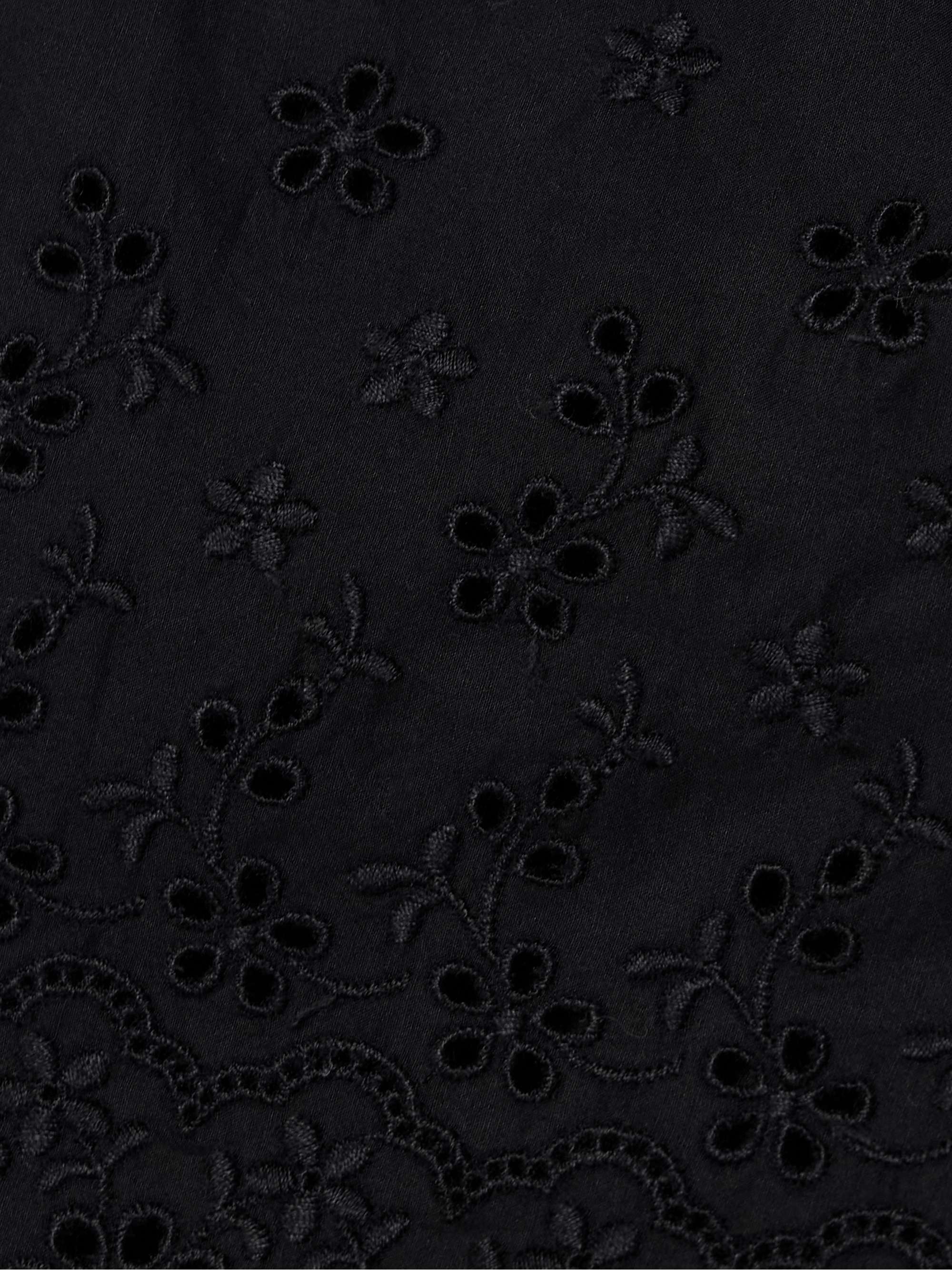 Arbre broderie anglaise cotton shorts view
